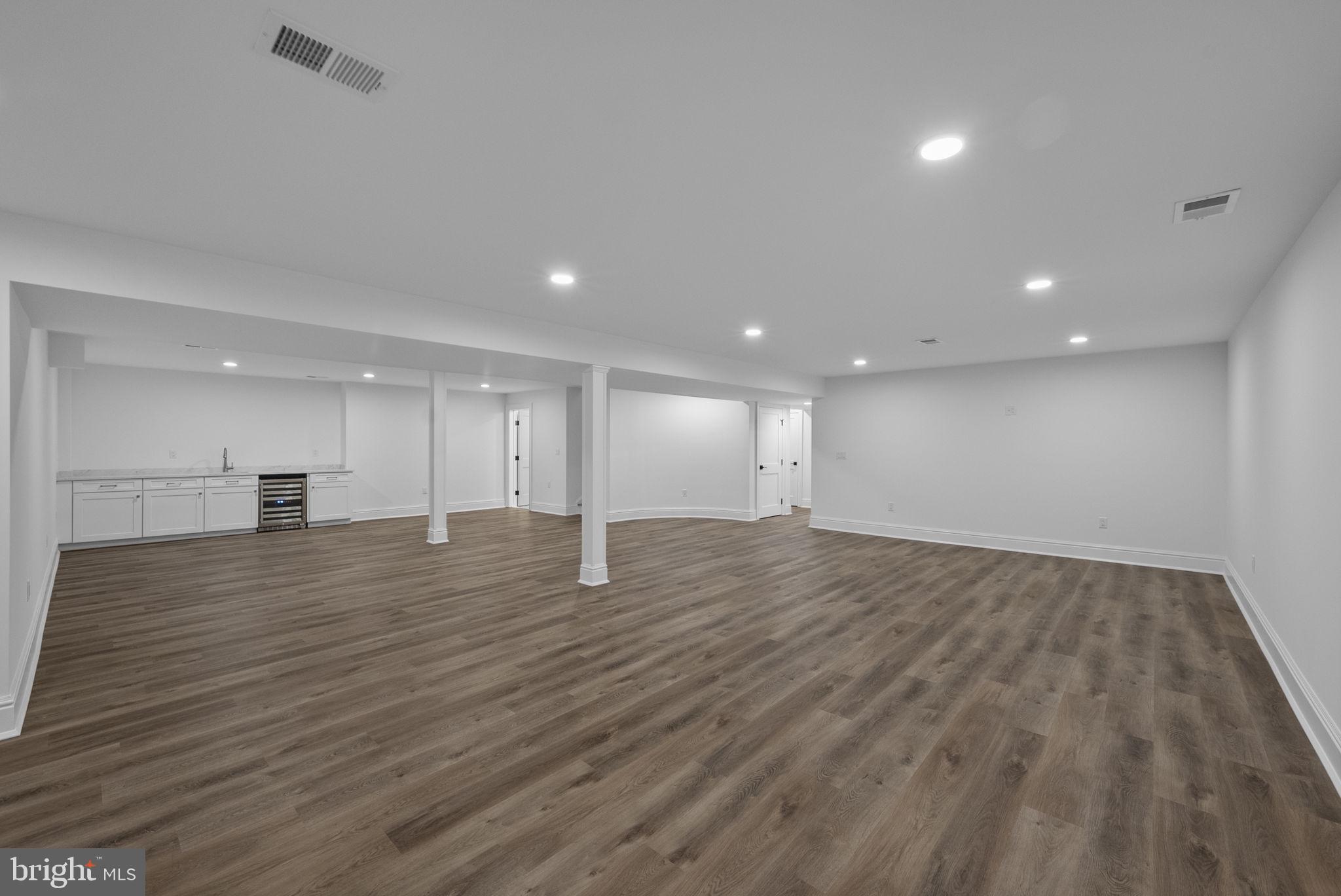 LITTLEBROOK - Residential