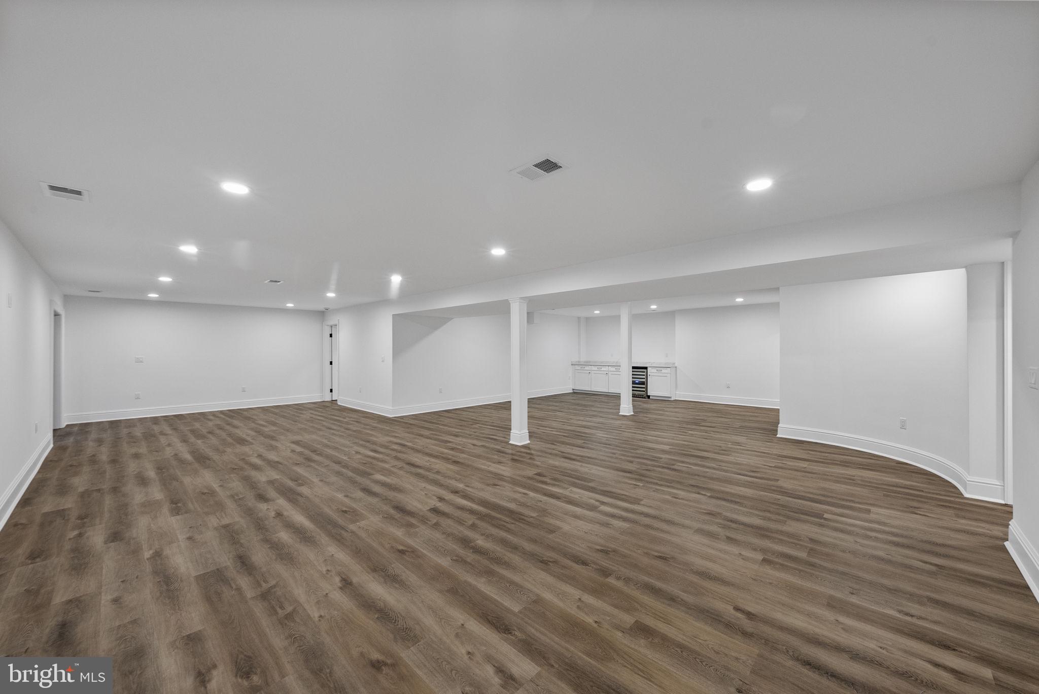 LITTLEBROOK - Residential