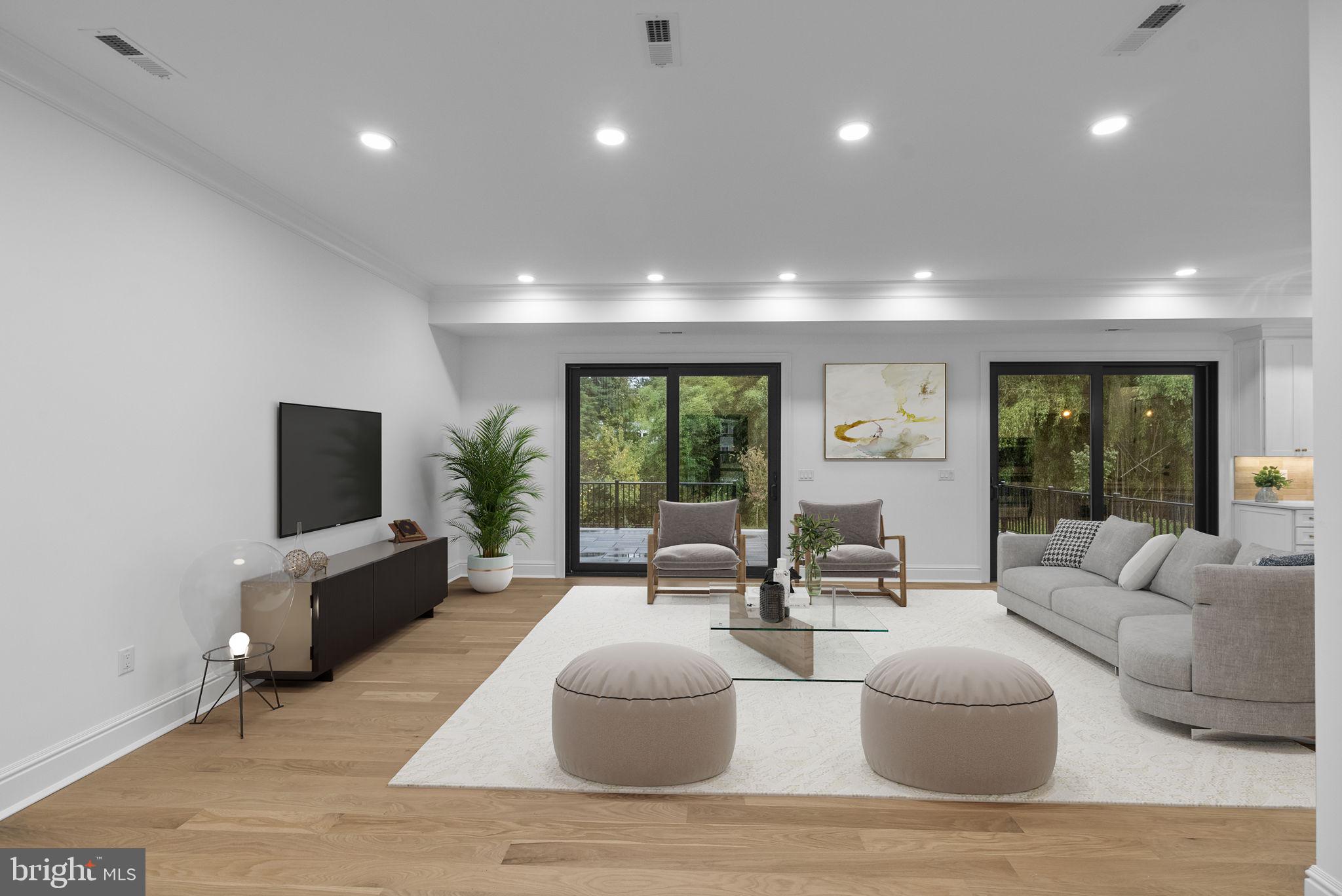 LITTLEBROOK - Residential