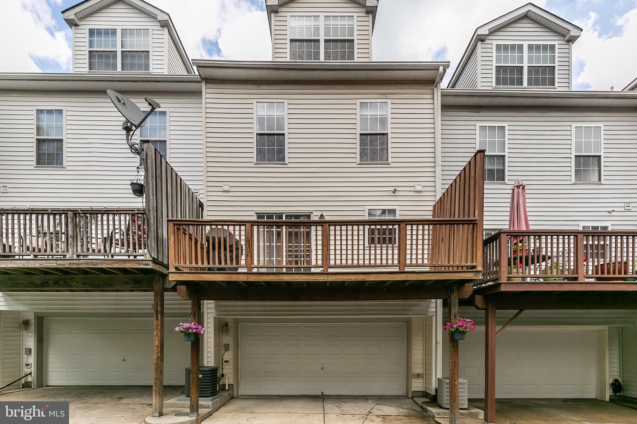 VILLAGES OF WINTERSET - Residential