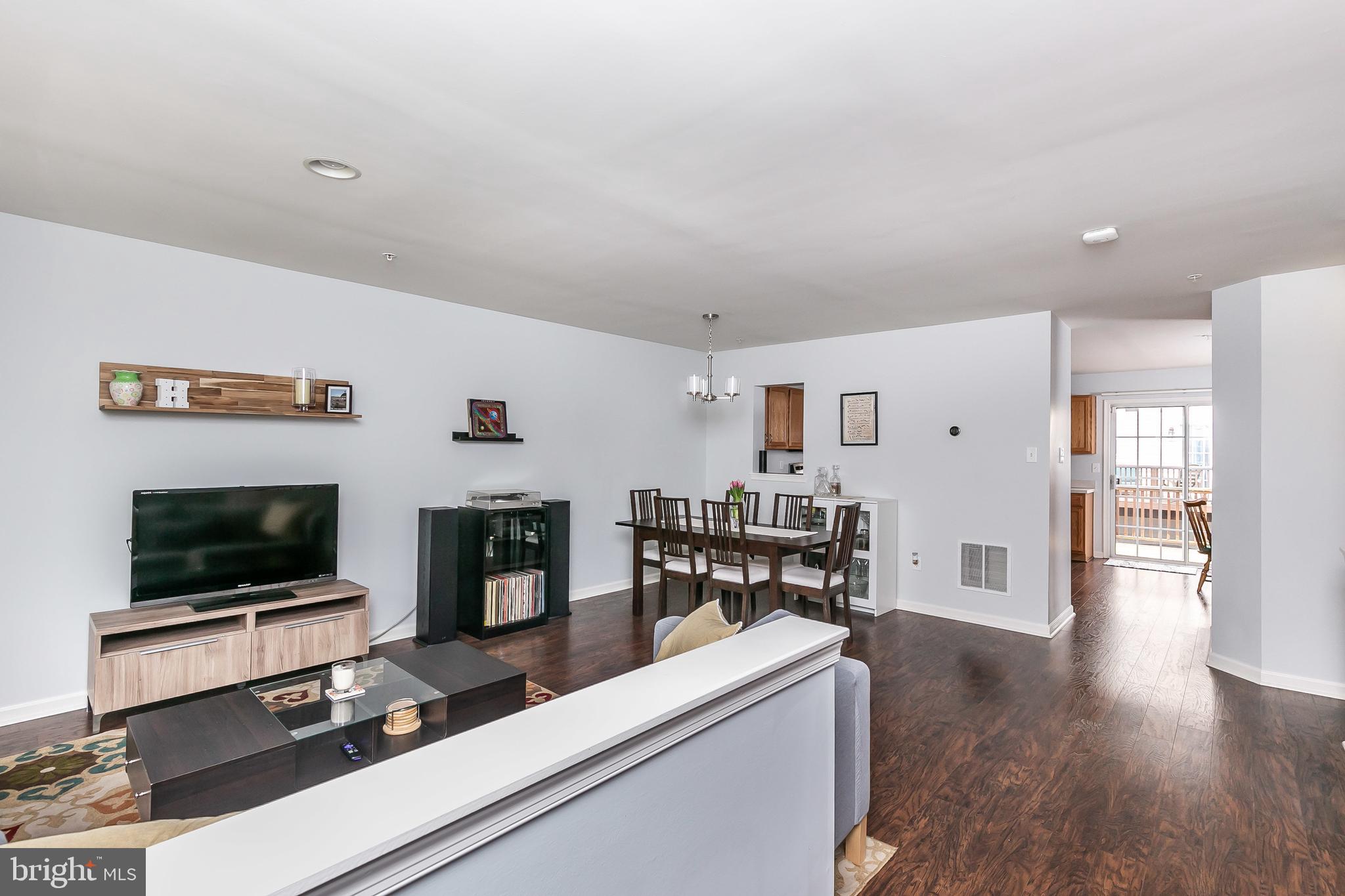 VILLAGES OF WINTERSET - Residential