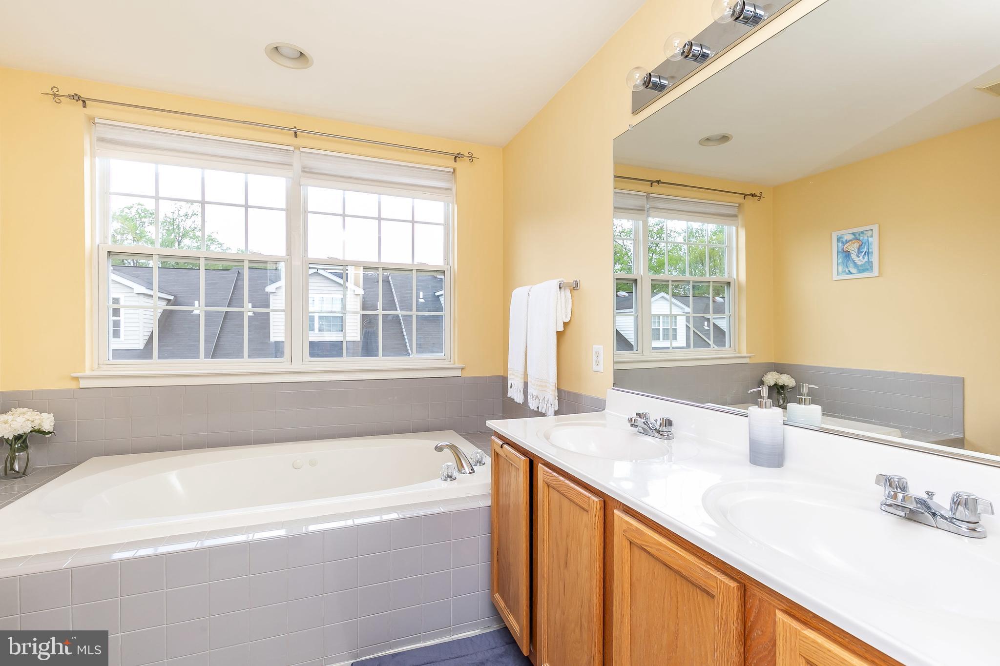 VILLAGES OF WINTERSET - Residential