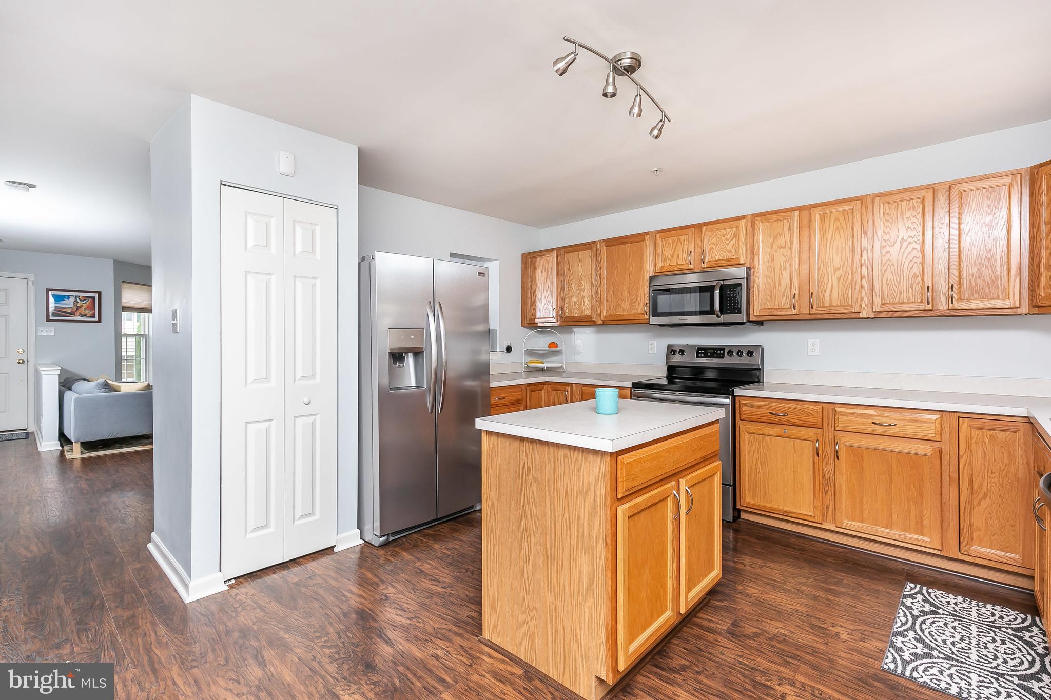 VILLAGES OF WINTERSET - Residential