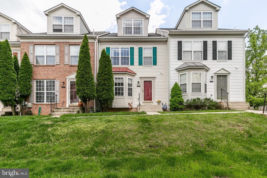 This is a perfect move-in ready home in the heart of New Town. Quiet block in desirable Villages of Winterset. Main floor has a wide open floor plan with a kitchen that has been well updated, including gorgeous floors and stainless appliances. First upper floor has two large bedrooms with a hall bath with plenty of space. Head to the second upper floor to adjourn to your private master suite with huge vaulted ceilings and a bright, airy, and open feel. Master bath features soaking tub and separate shower. It's truly an escape! The basement is fully finished and a great TV spot to watch the games or movies. Features a large two car garage with private entrance. Live the good life!