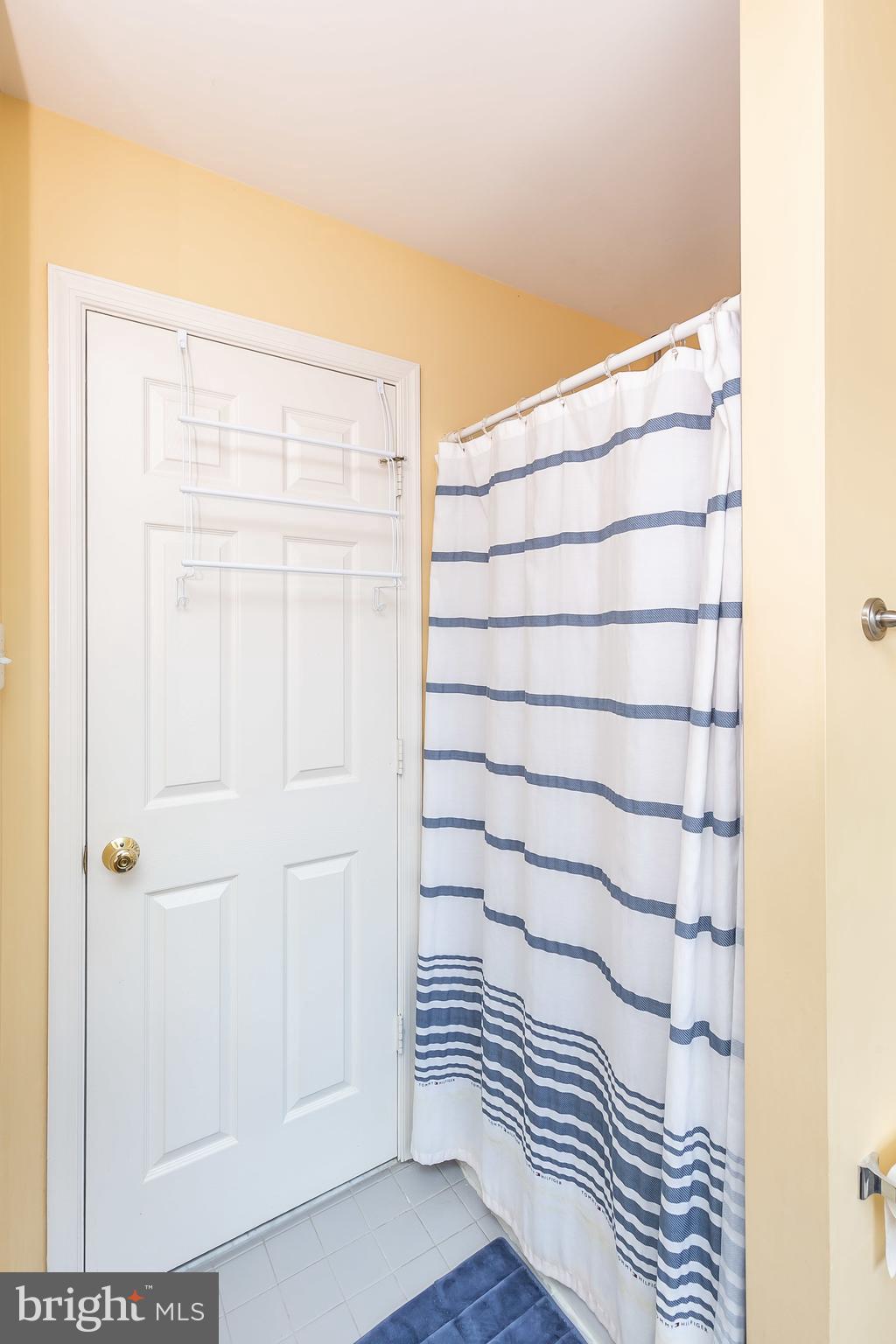 VILLAGES OF WINTERSET - Residential