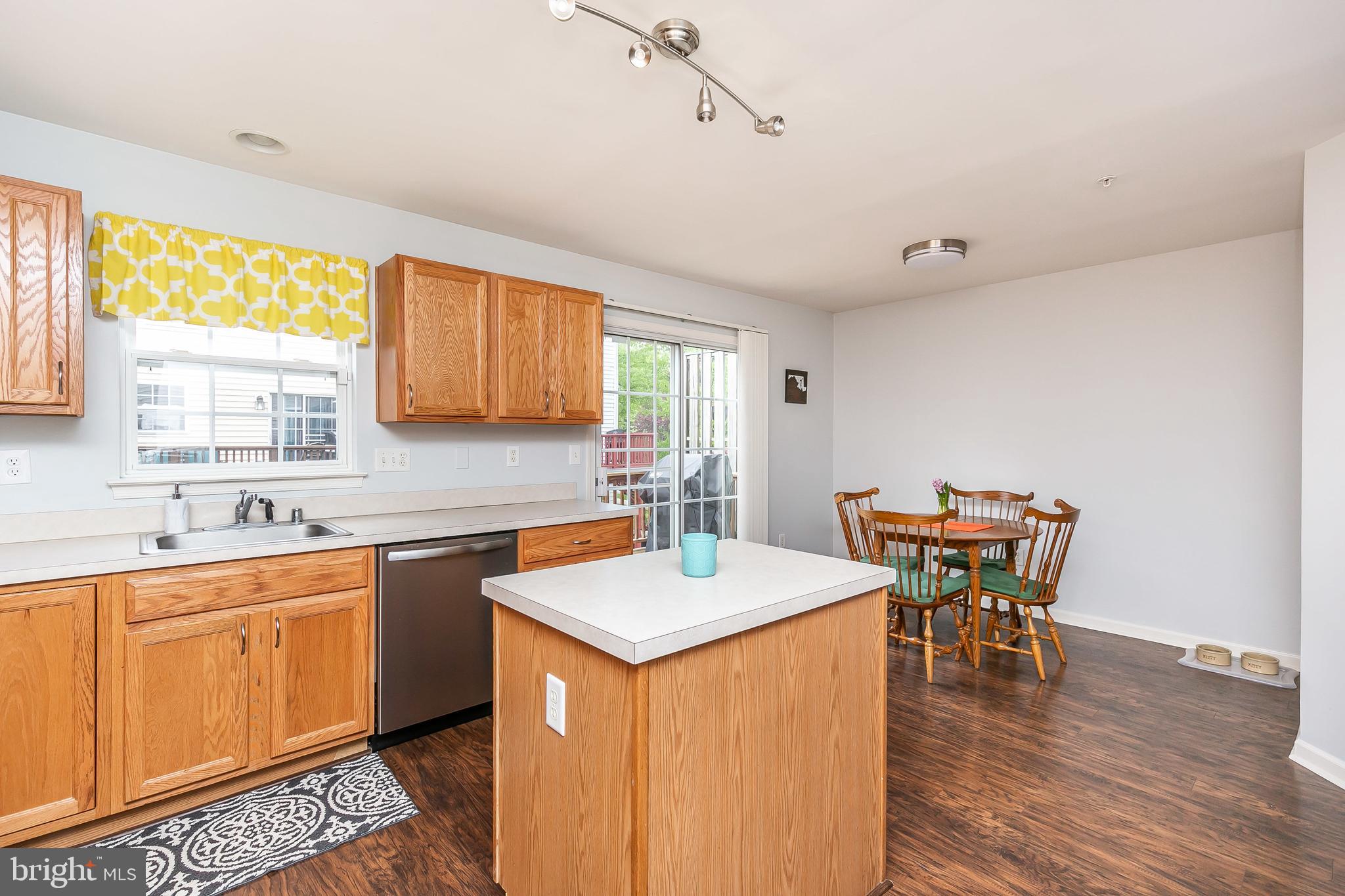 VILLAGES OF WINTERSET - Residential