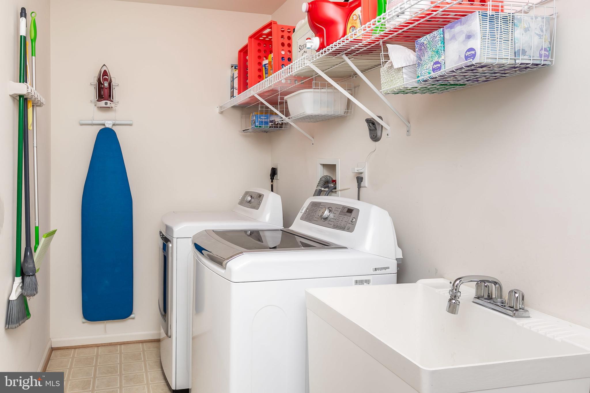 VILLAGES OF WINTERSET - Residential