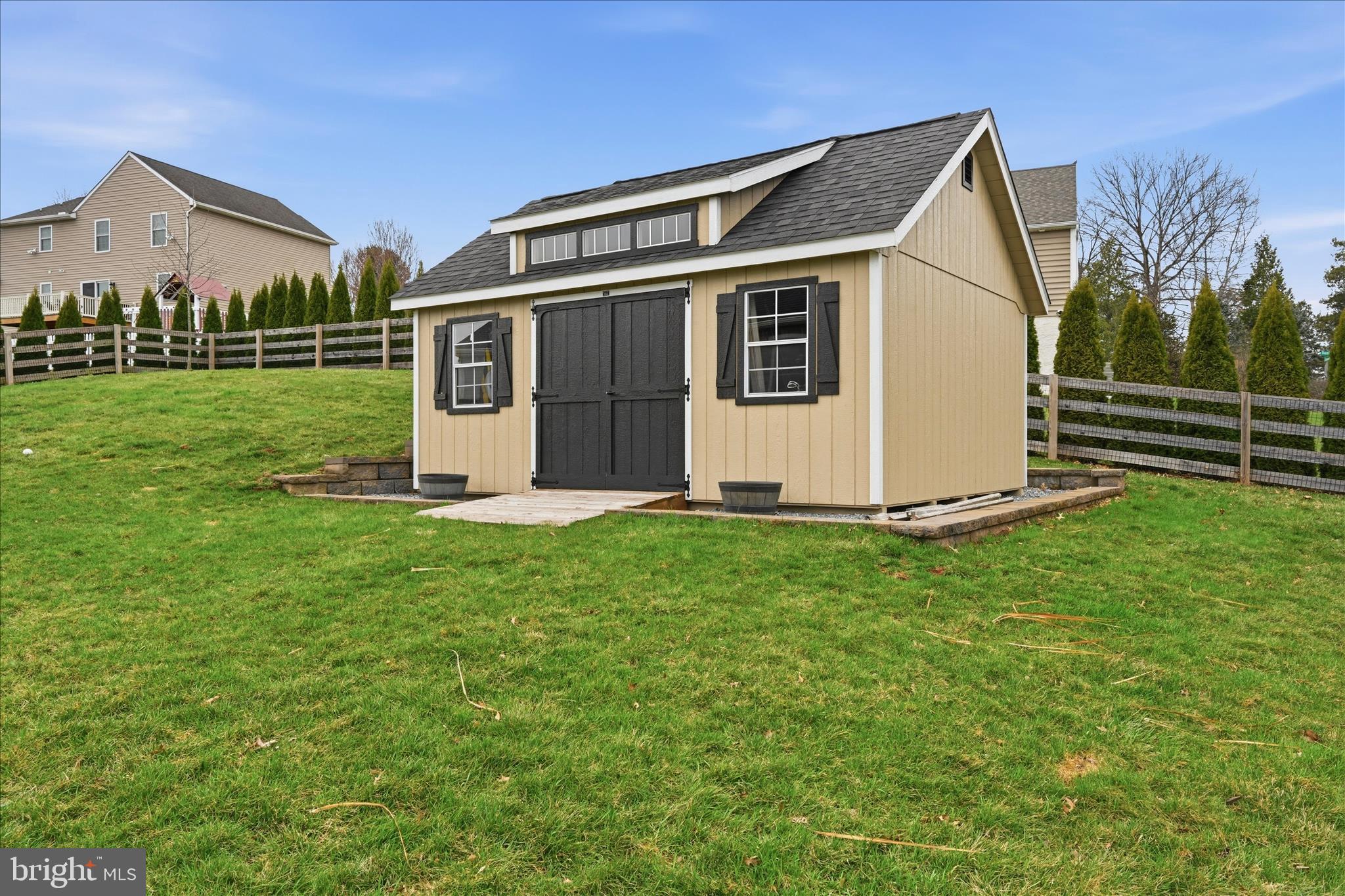 MAPLE RIDGE - Residential