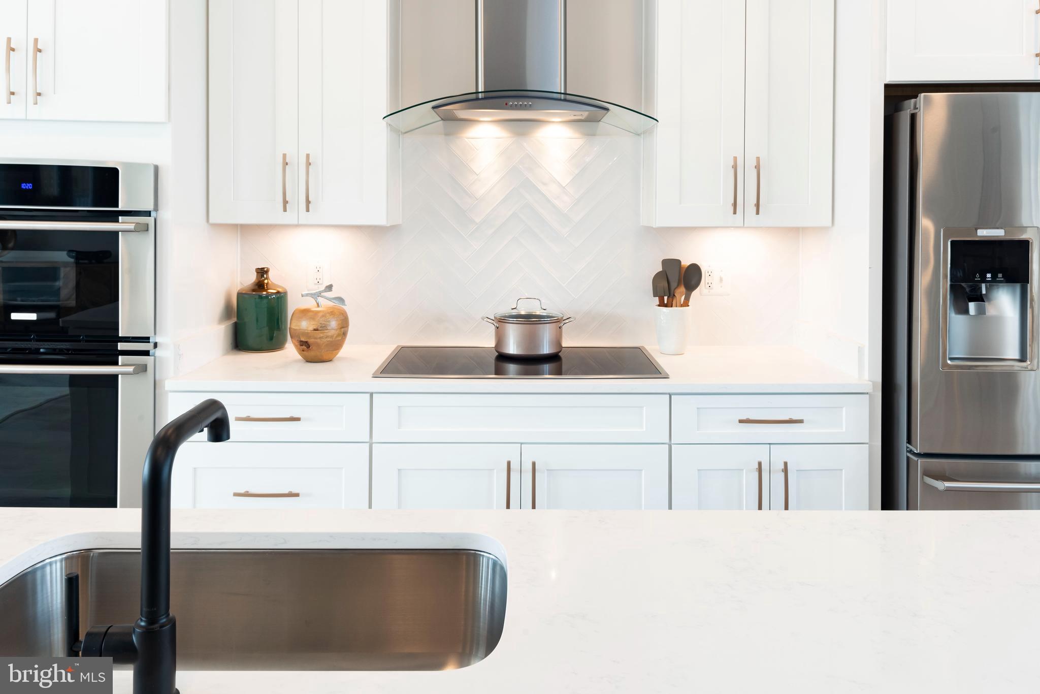 POTOMAC SHORES - Residential