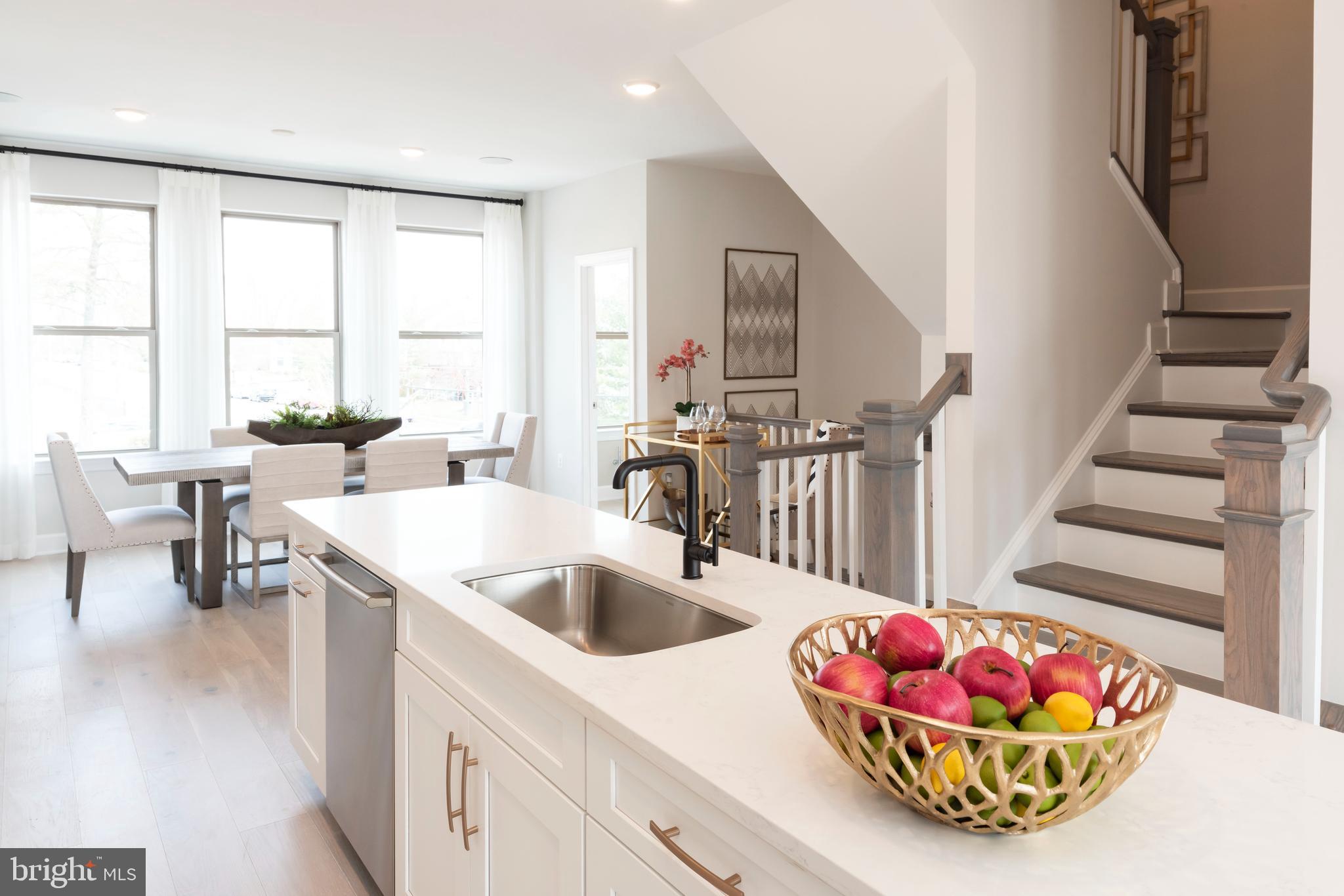 POTOMAC SHORES - Residential