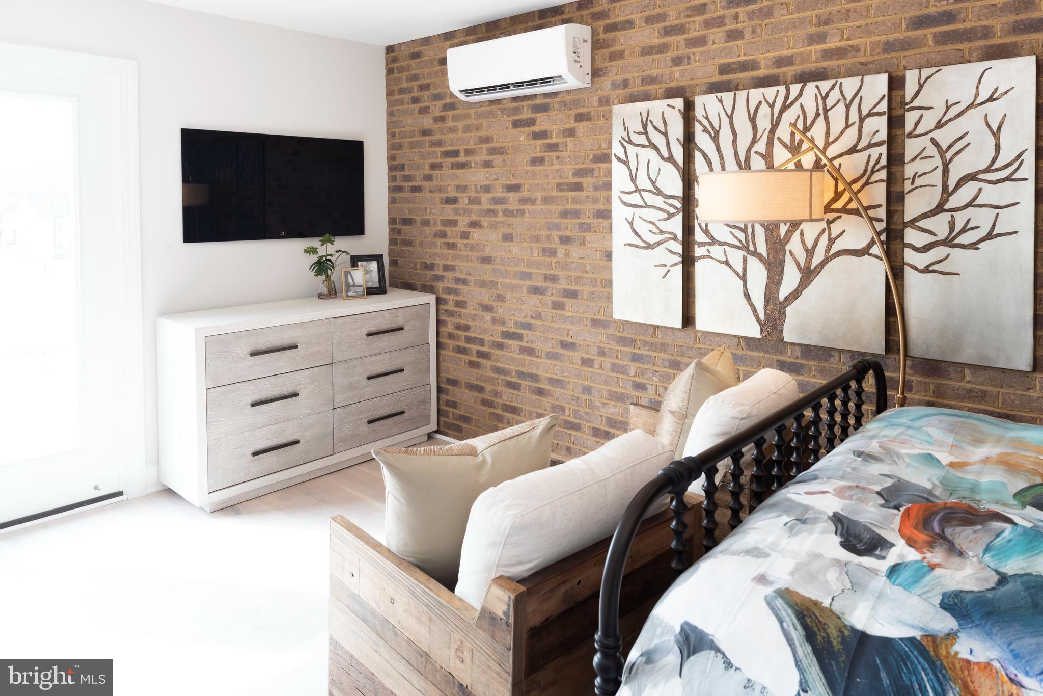 POTOMAC SHORES - Residential