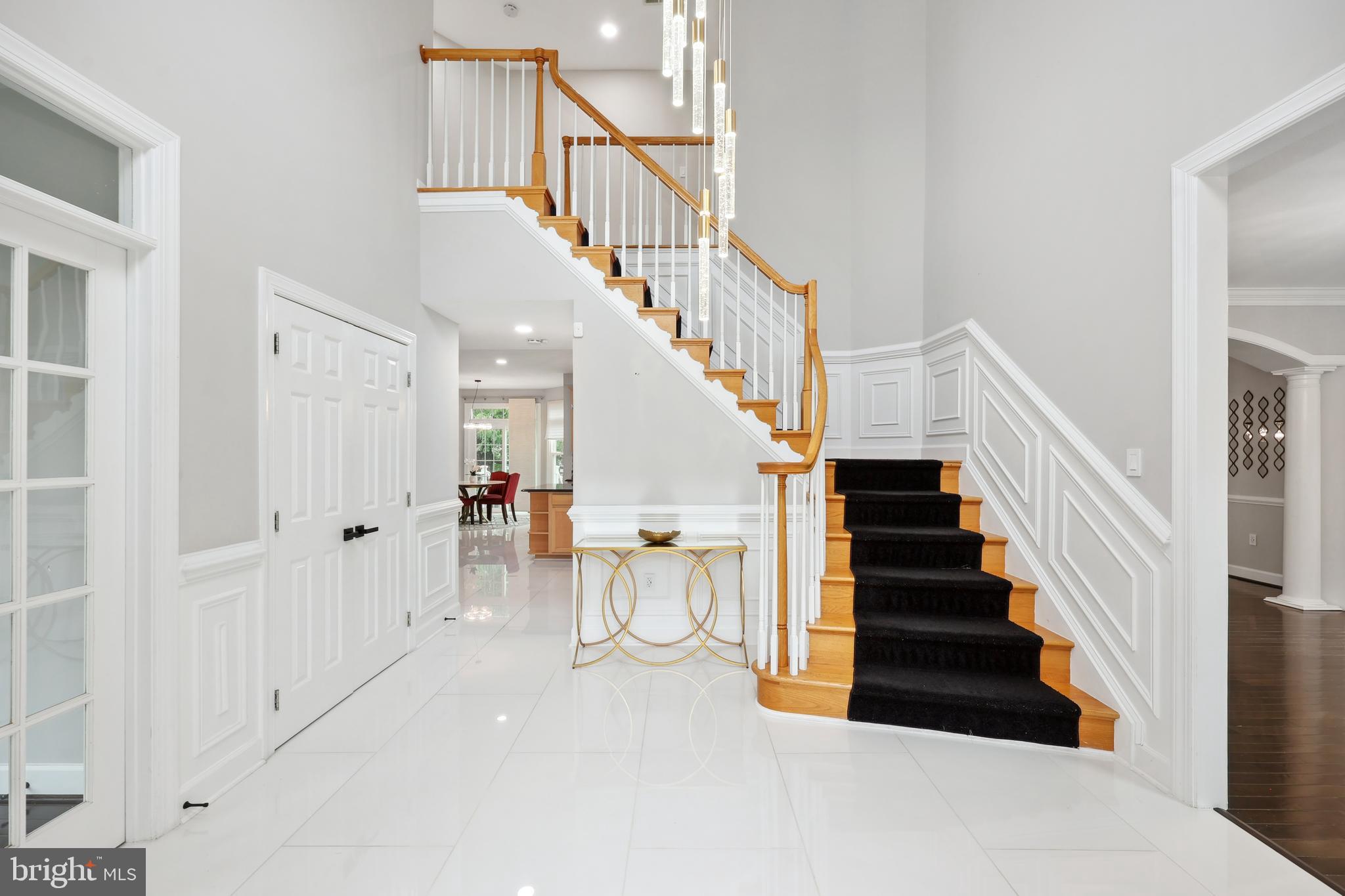 45932 PULLMAN COURT