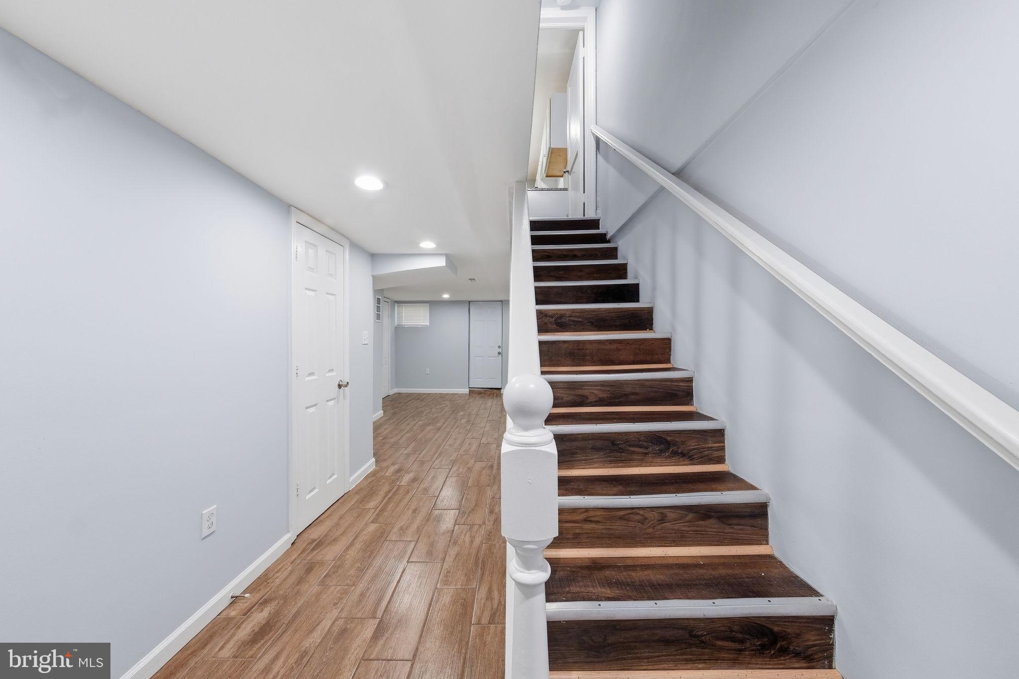 CHERRY HILL - Residential