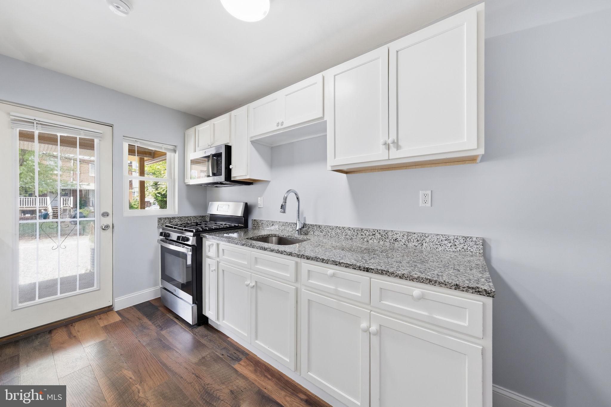 CHERRY HILL - Residential