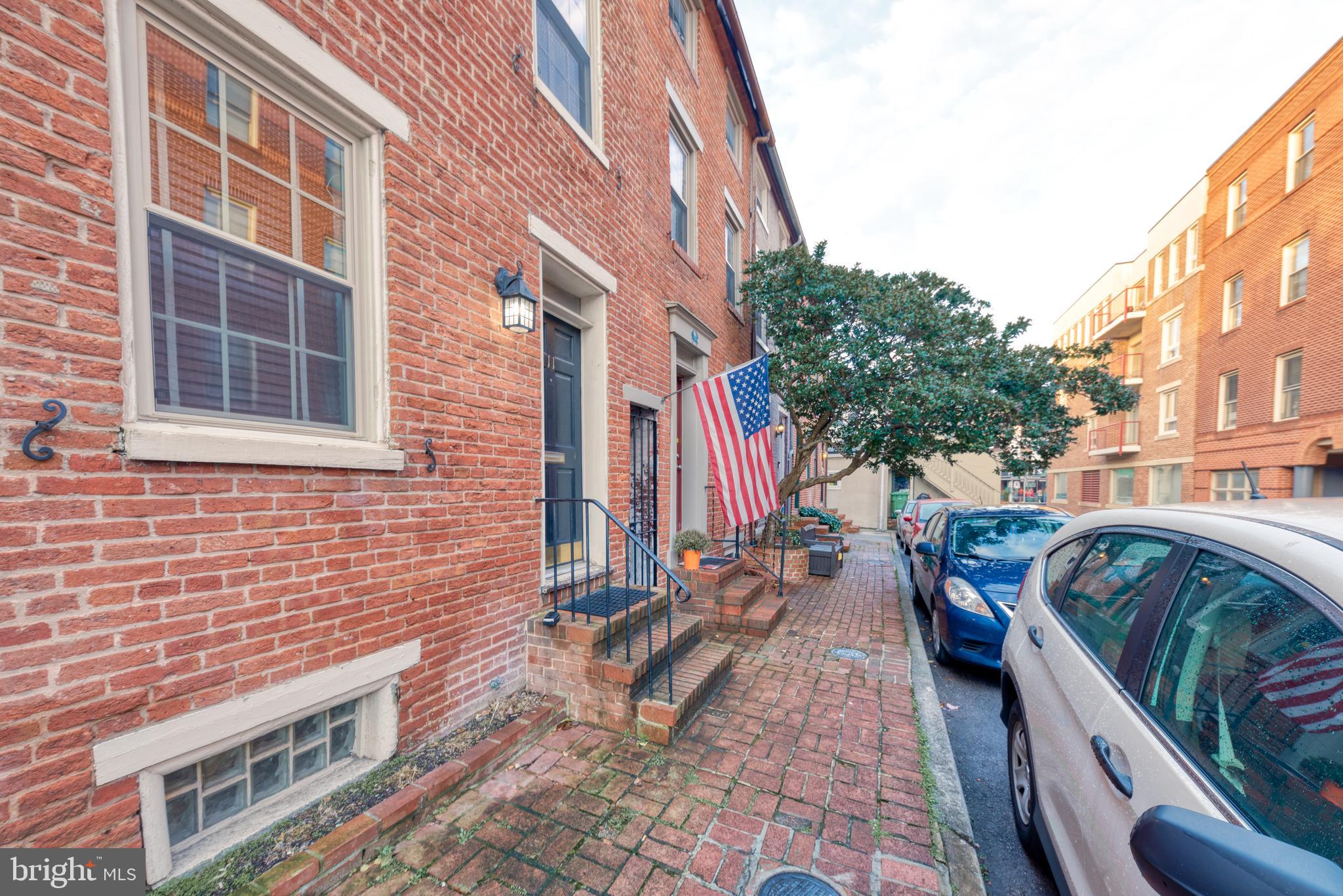FEDERAL HILL HISTORIC DISTRICT - Residential Lease