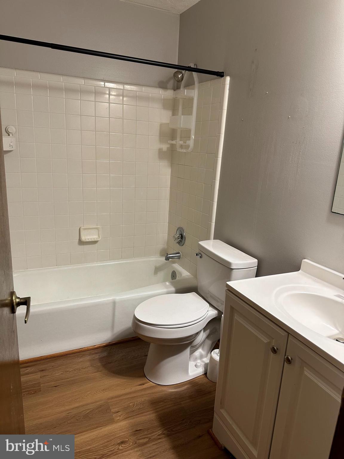 WILDEWOOD - Residential Lease