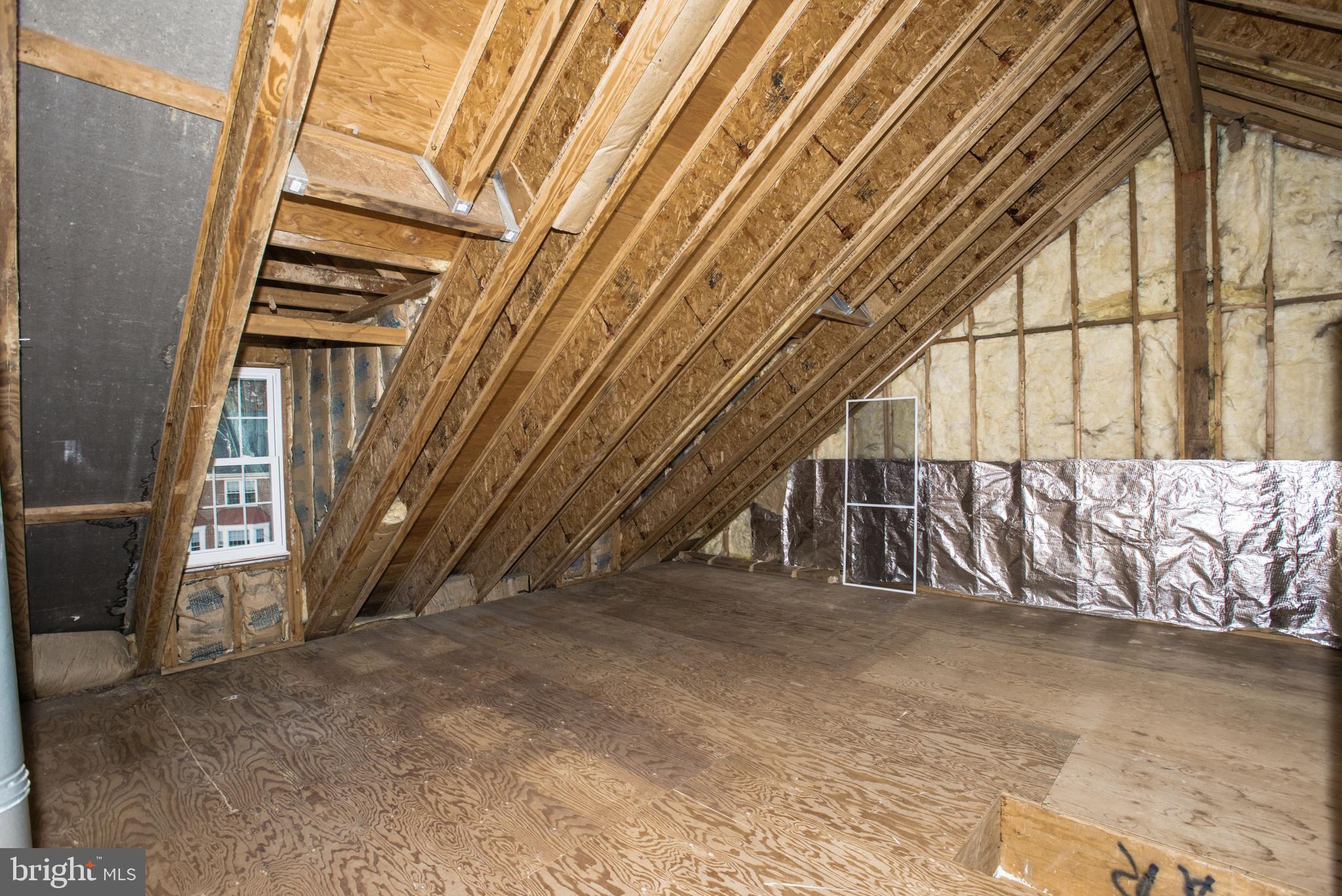 KINGSTOWNE - Residential