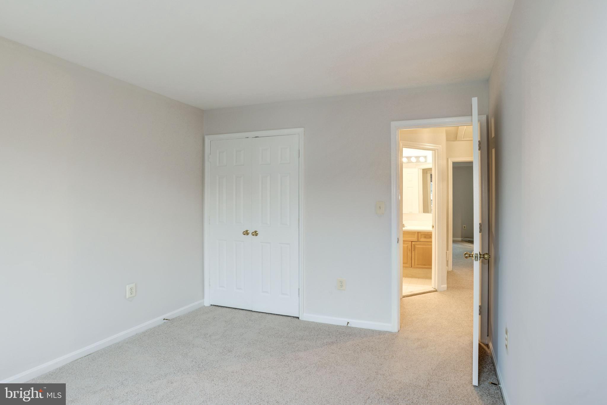 KINGSTOWNE - Residential