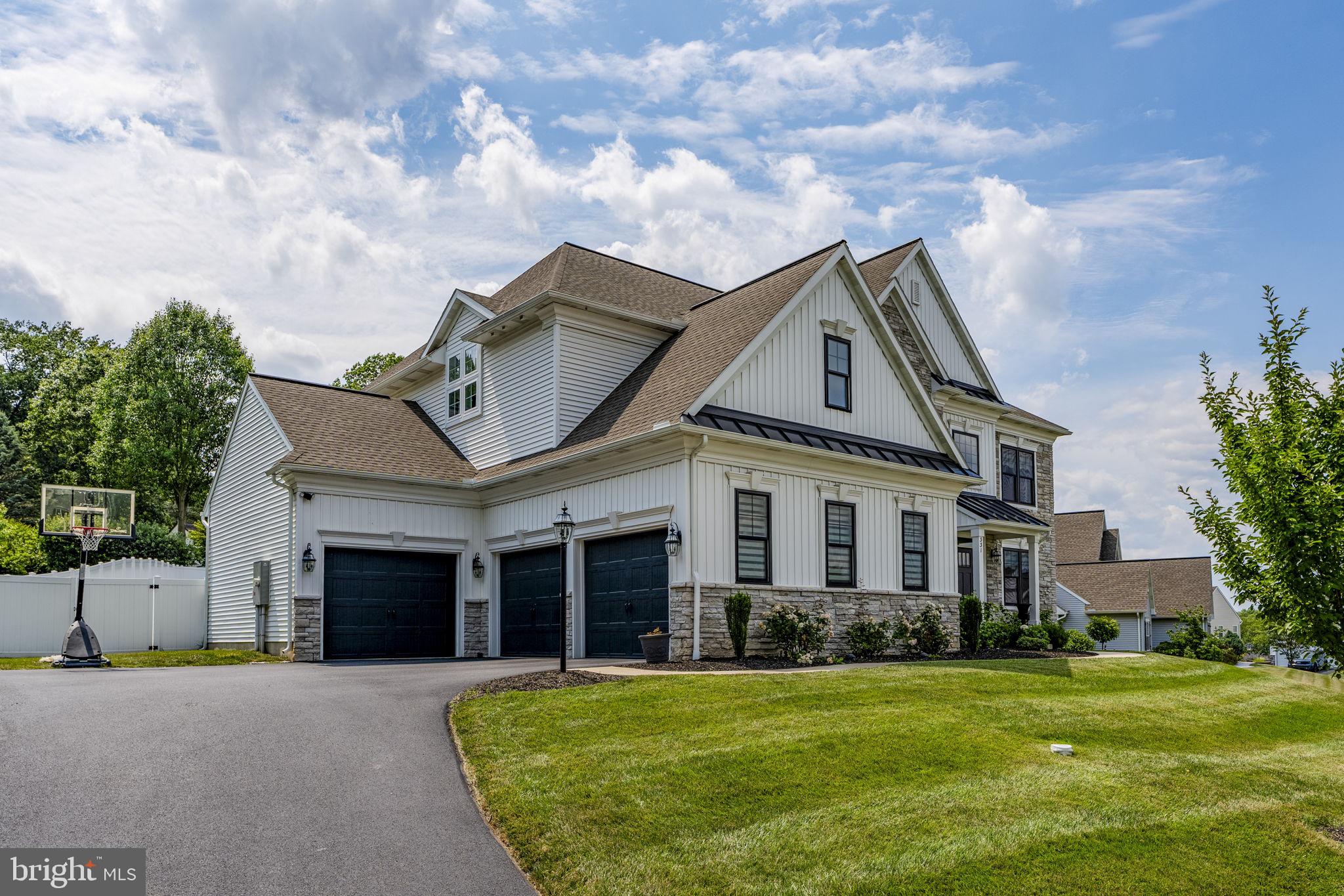 331 CARDINAL COURT