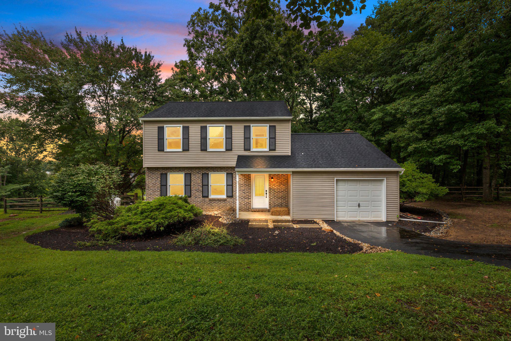 2067 FAWN LANE