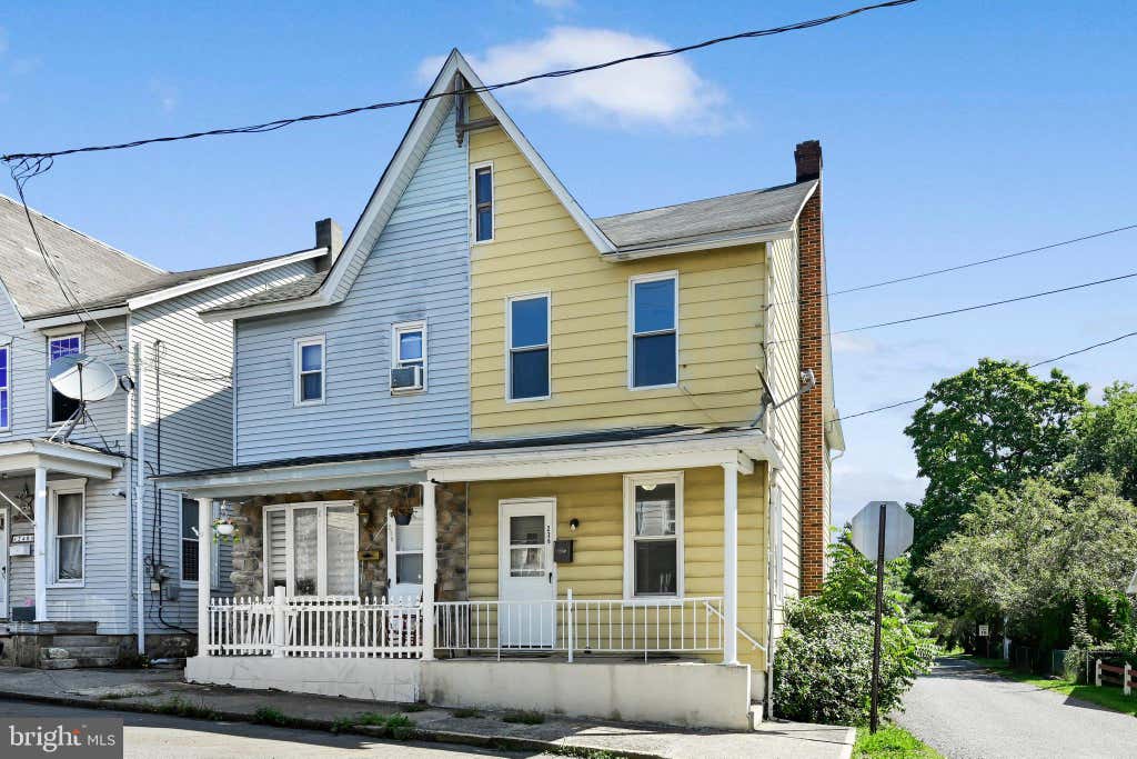 Photo of 236 N Pine Street, TREMONT, PA 17981 (MLS # PASK2029146)