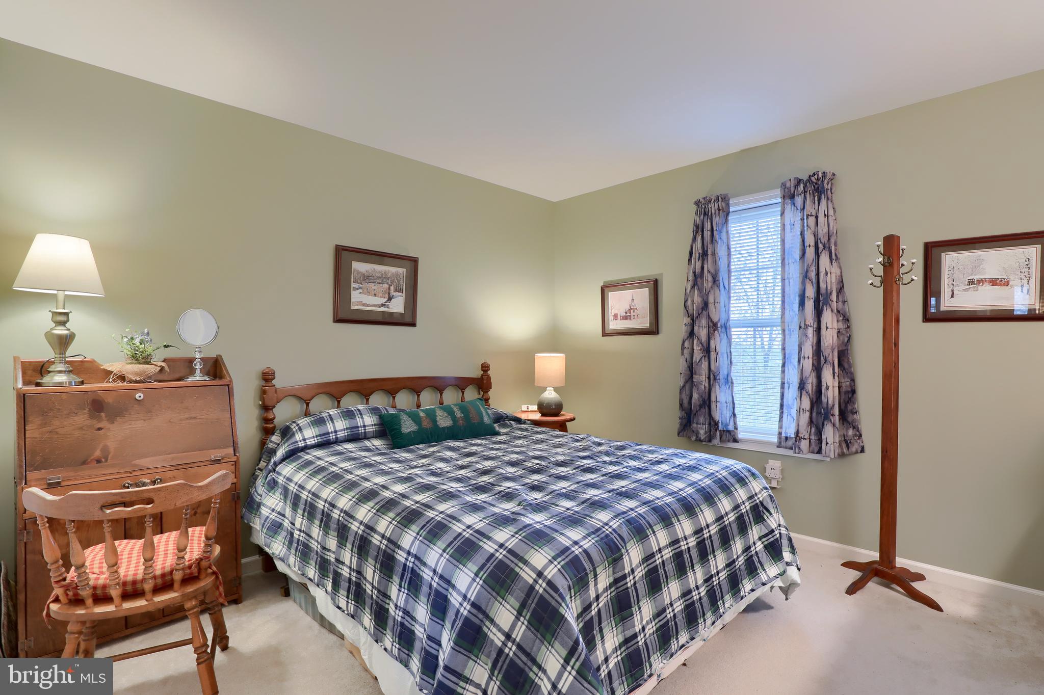 JACOBS CREEK - Residential