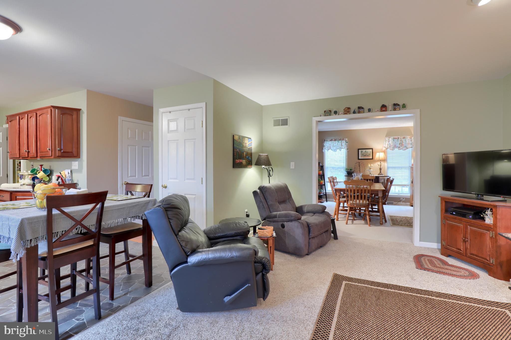 JACOBS CREEK - Residential