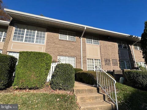 Photo of 1961 Kennedy Drive #1961, MCLEAN, VA 22102 (MLS # VAFX2311656)