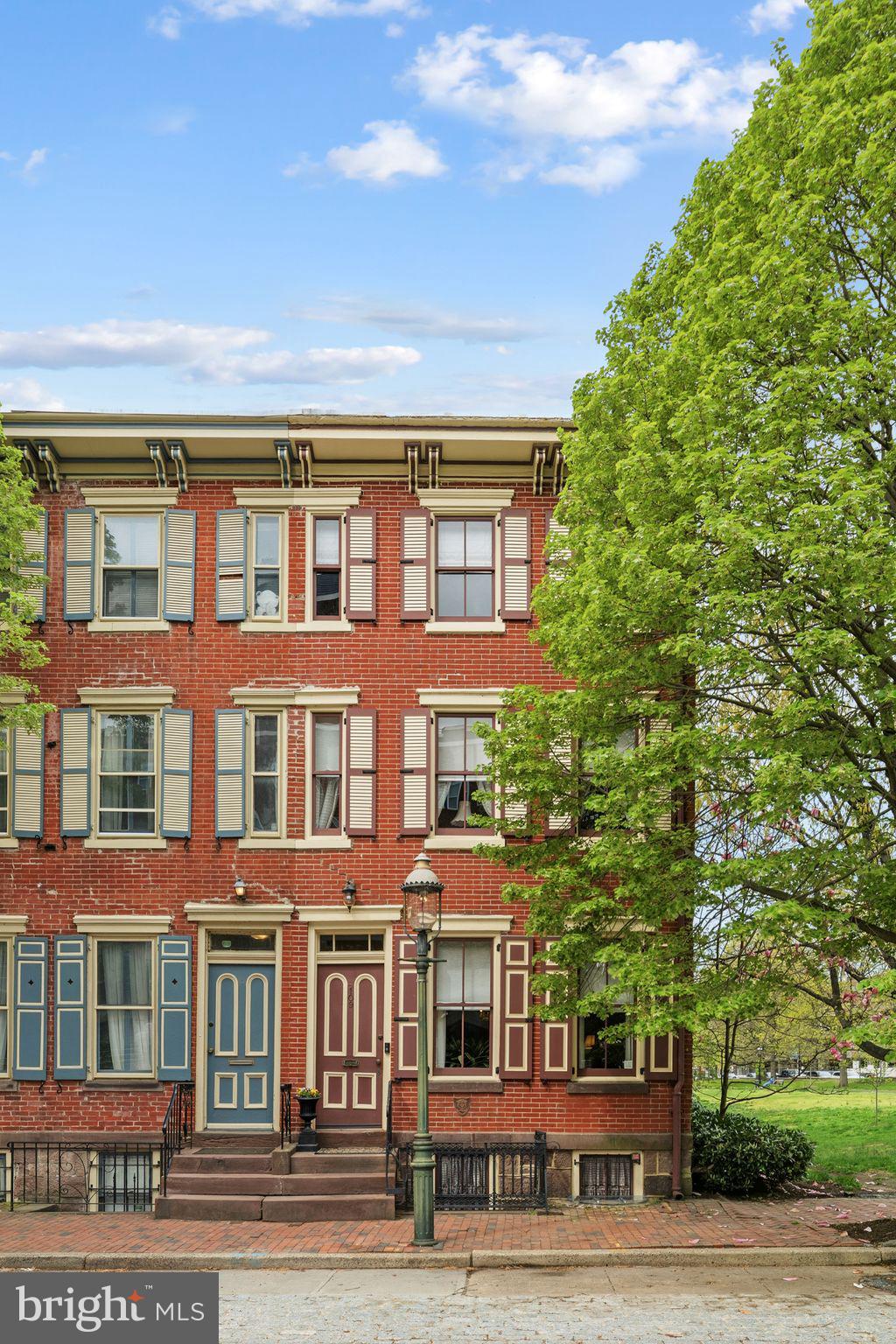 109 S MONTGOMERY STREET