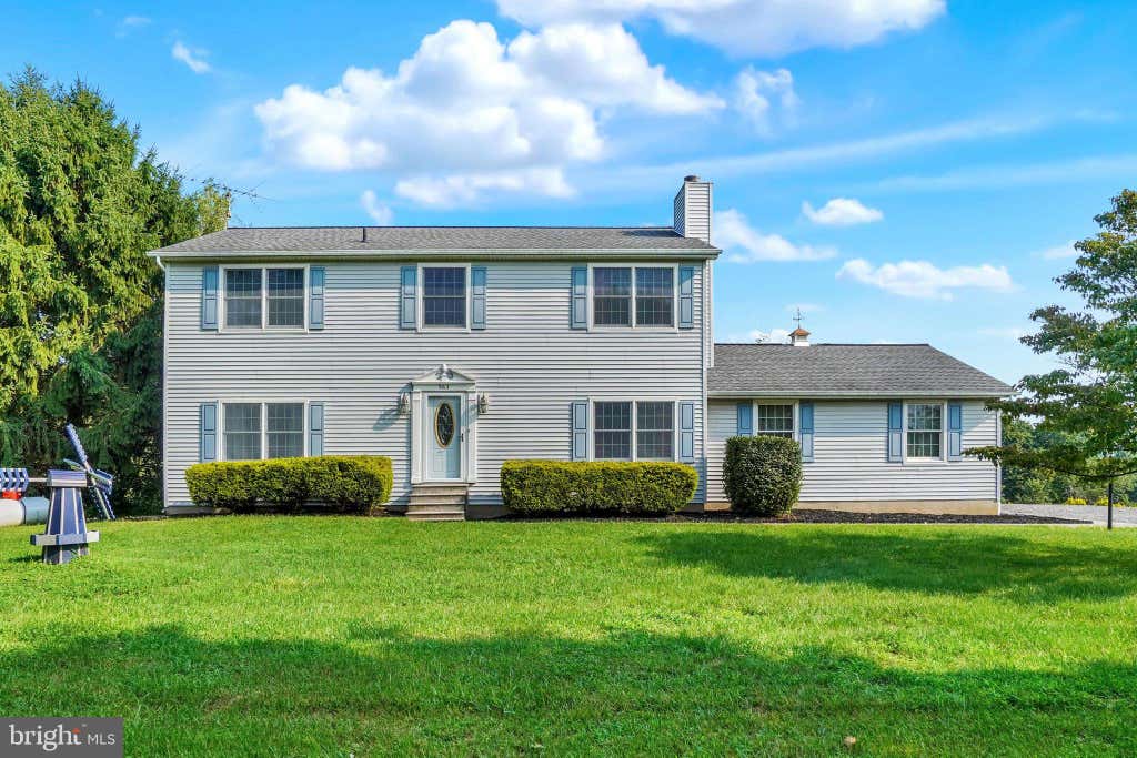 Photo of 563 Deer Road, FAWN GROVE, PA 17321 (MLS # PAYK2105284)