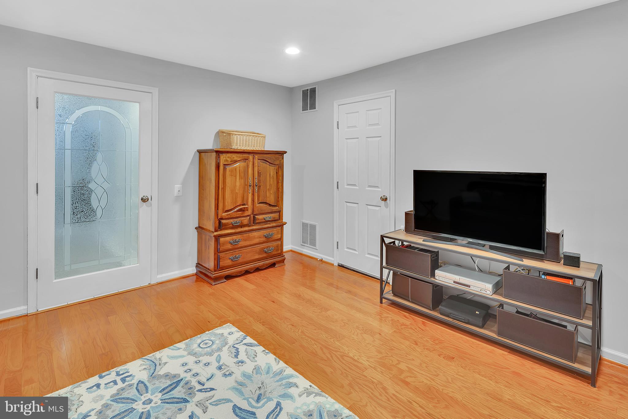 OVERLOOK - Residential