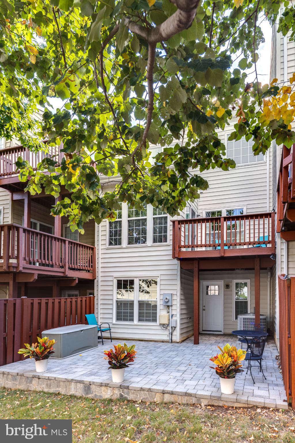 OVERLOOK - Residential