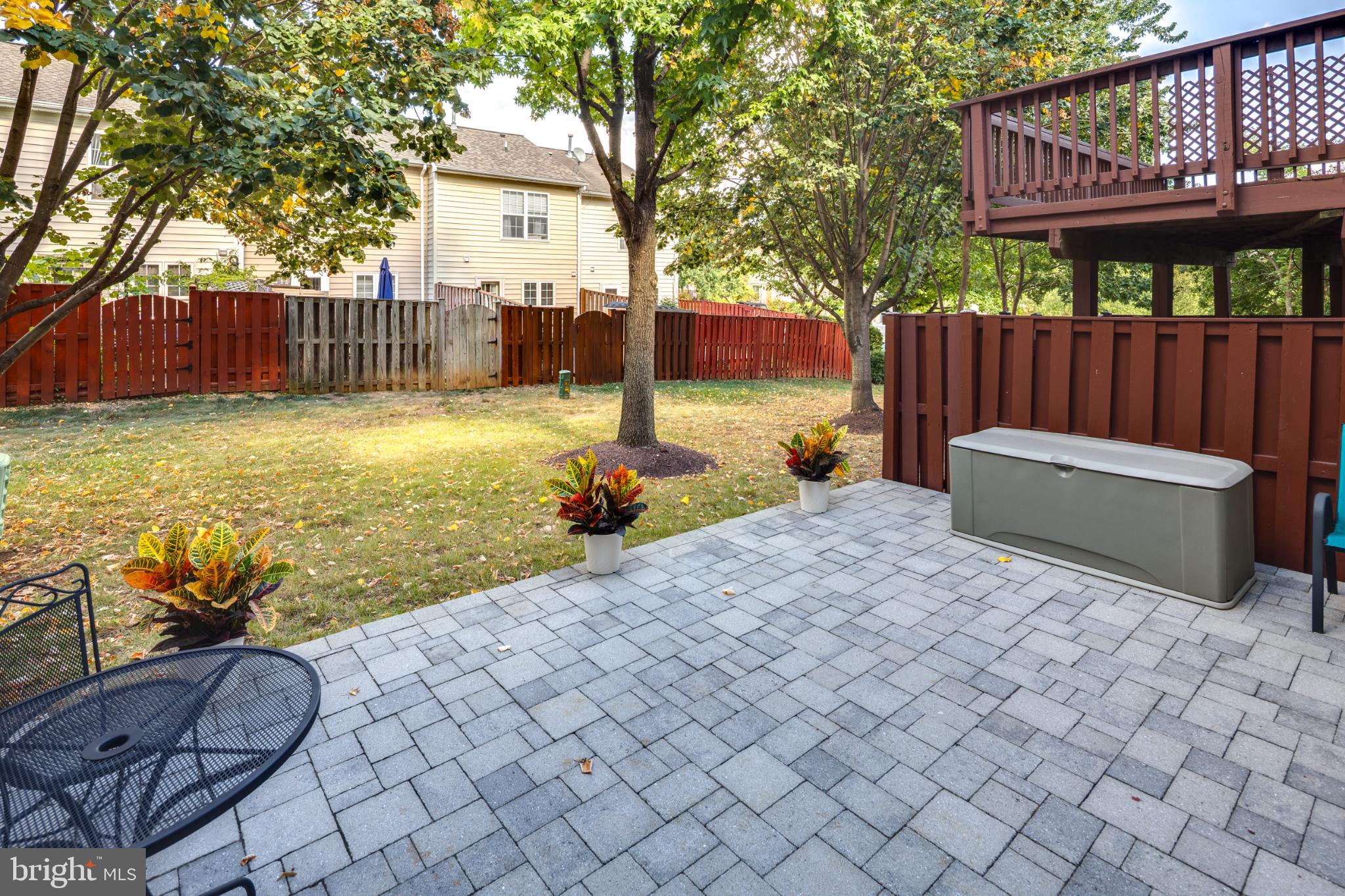 OVERLOOK - Residential