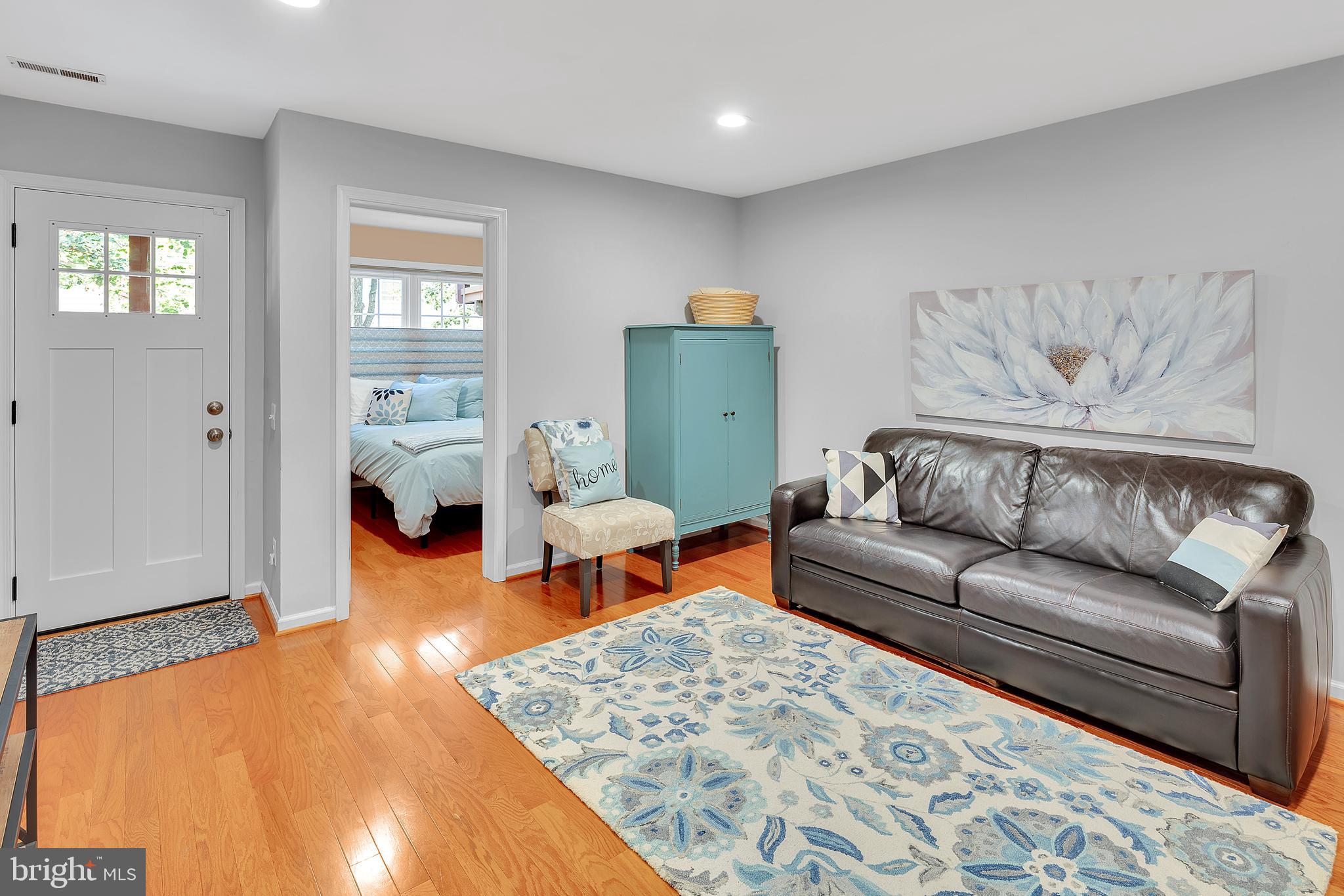 OVERLOOK - Residential