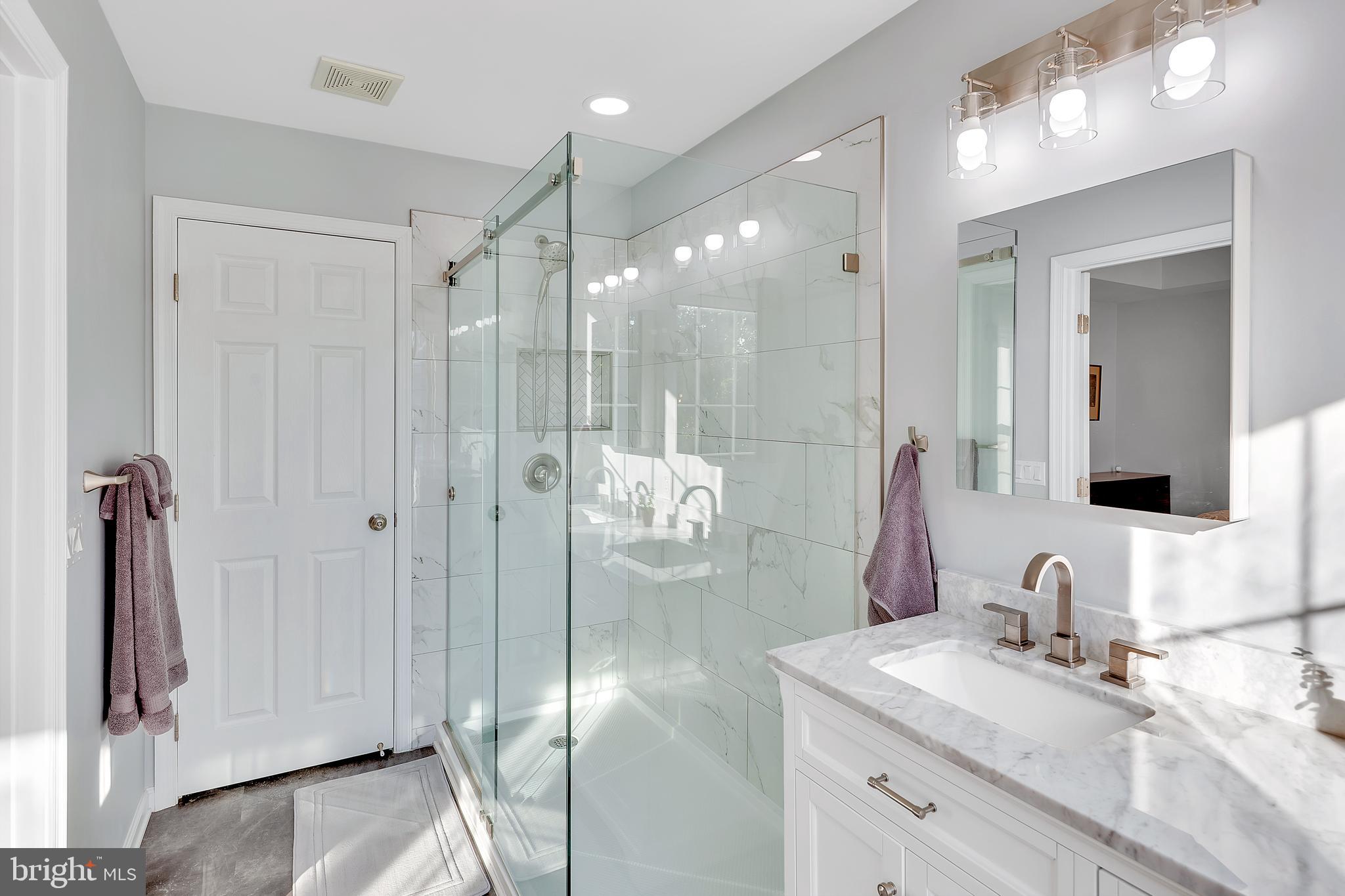 OVERLOOK - Residential