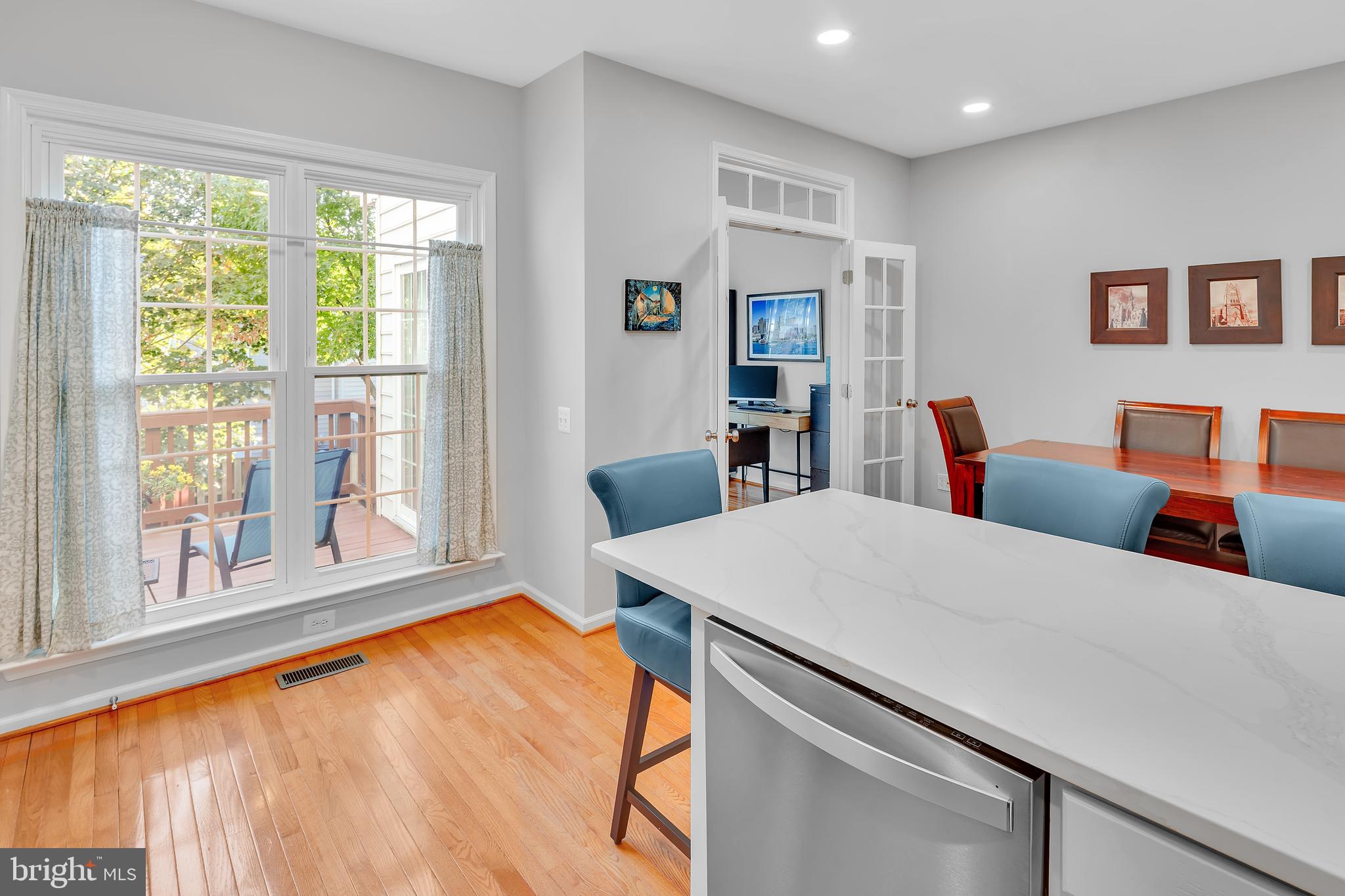 OVERLOOK - Residential