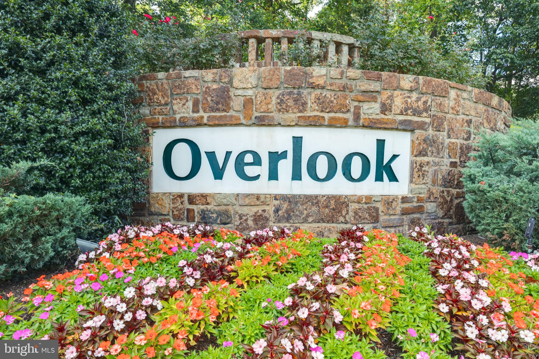 OVERLOOK - Residential