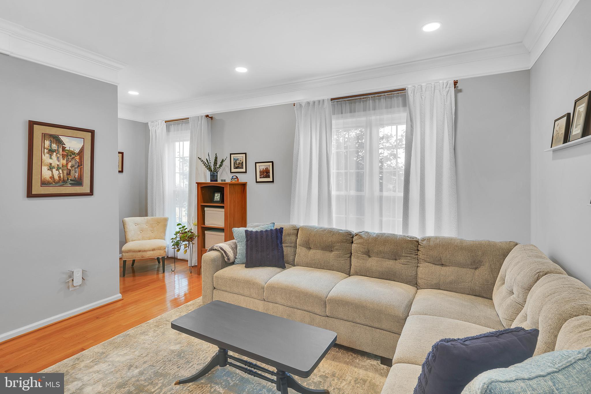 OVERLOOK - Residential