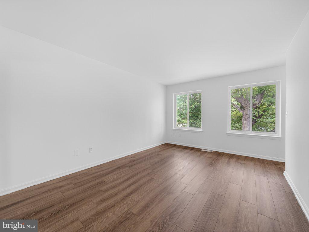 HAMLET NORTH - Residential