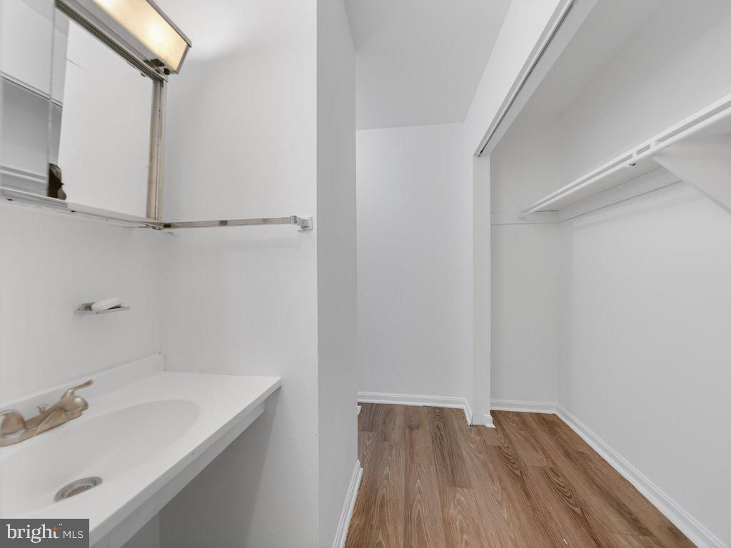 HAMLET NORTH - Residential