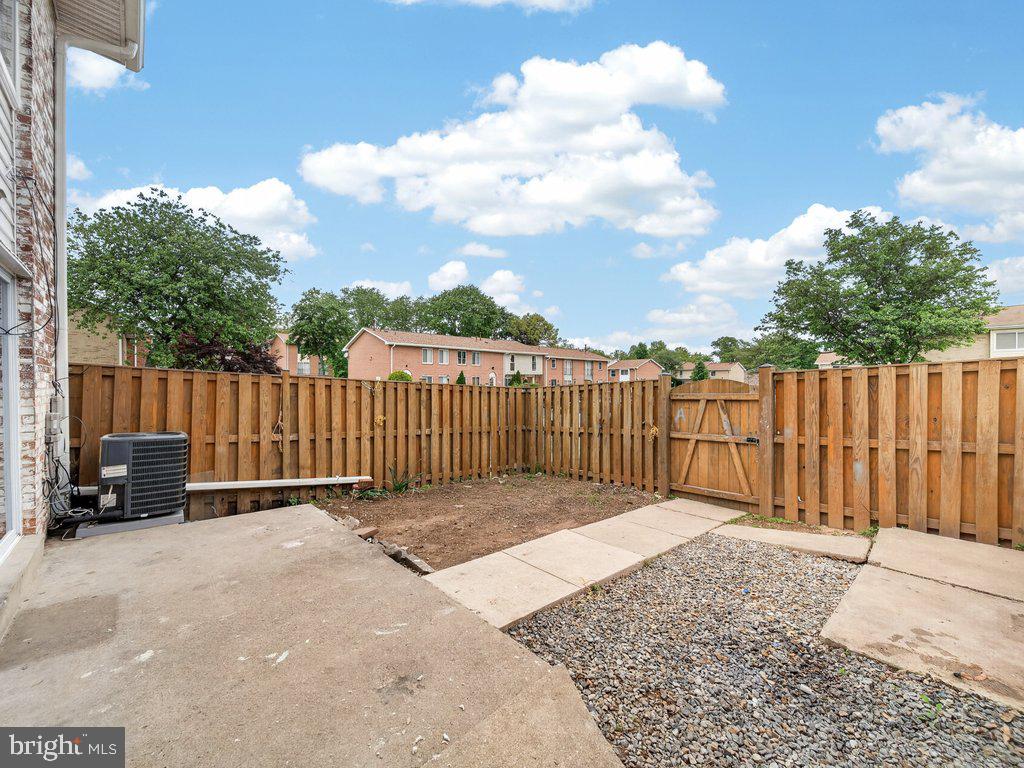 HAMLET NORTH - Residential