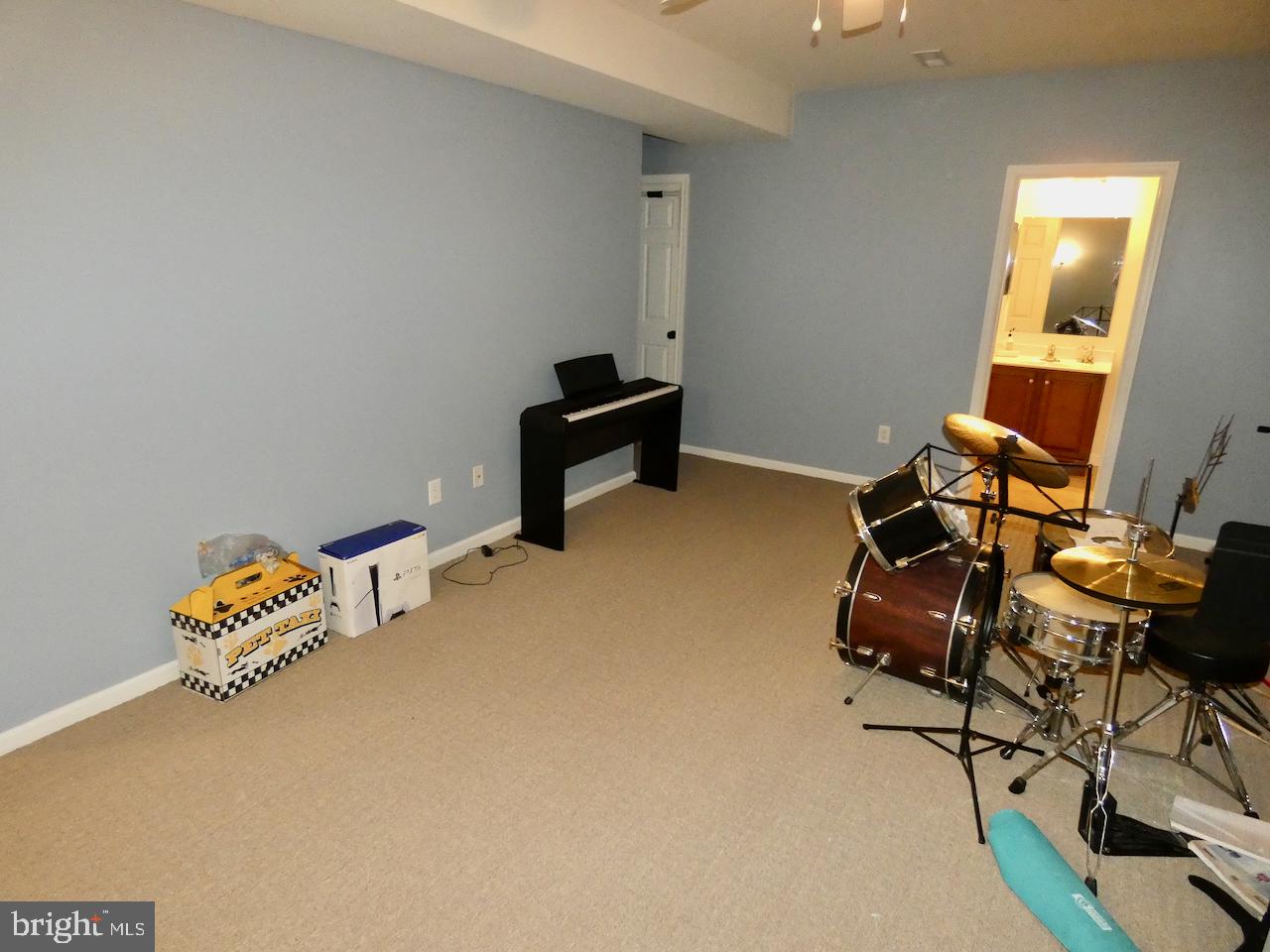 ESTATES AT ST ANNE - Residential