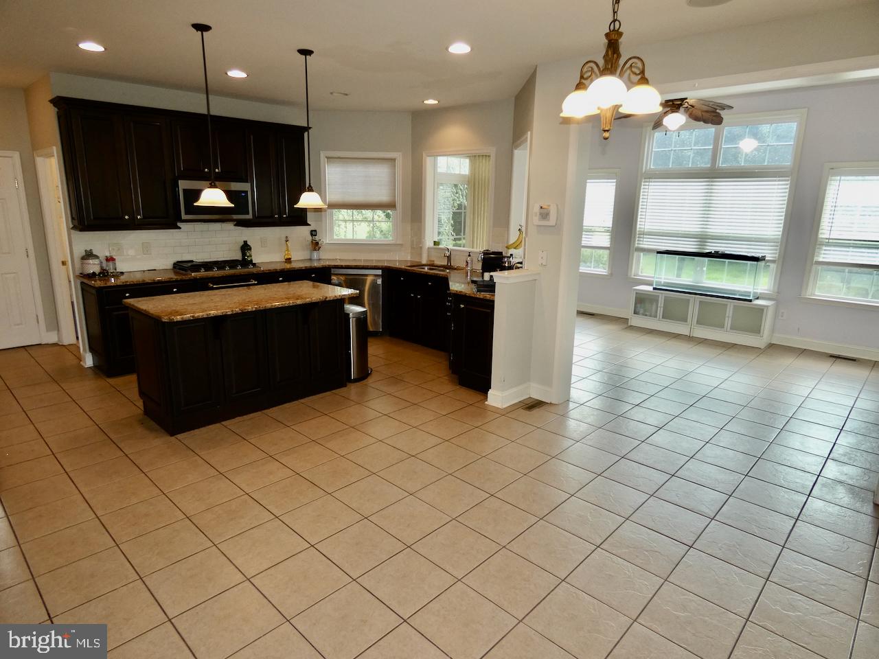 ESTATES AT ST ANNE - Residential