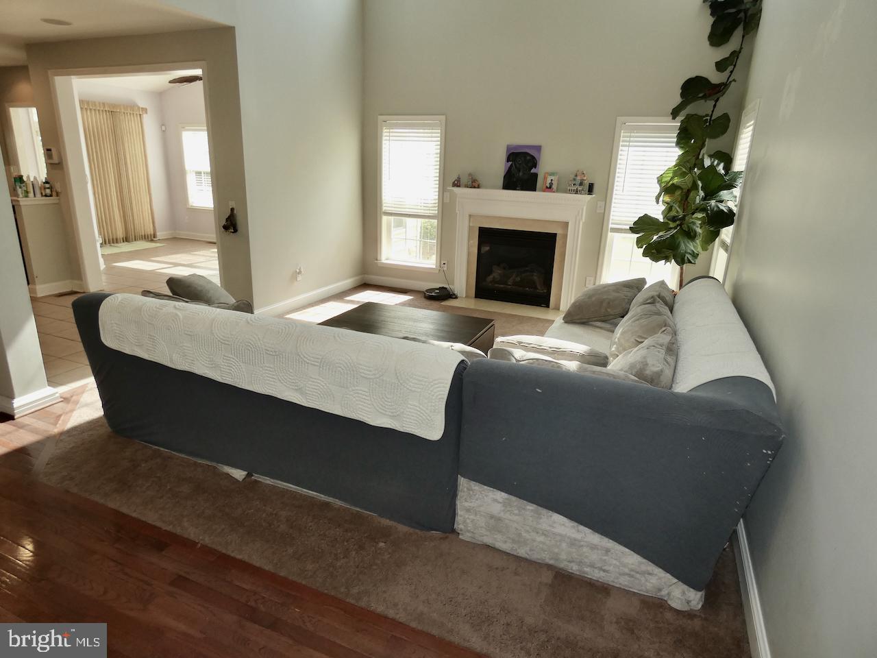 ESTATES AT ST ANNE - Residential