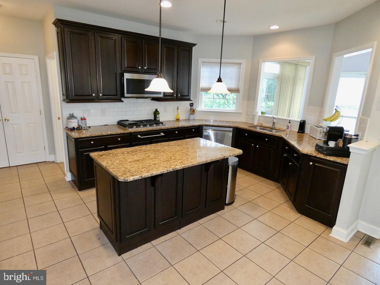 ESTATES AT ST ANNE - Residential