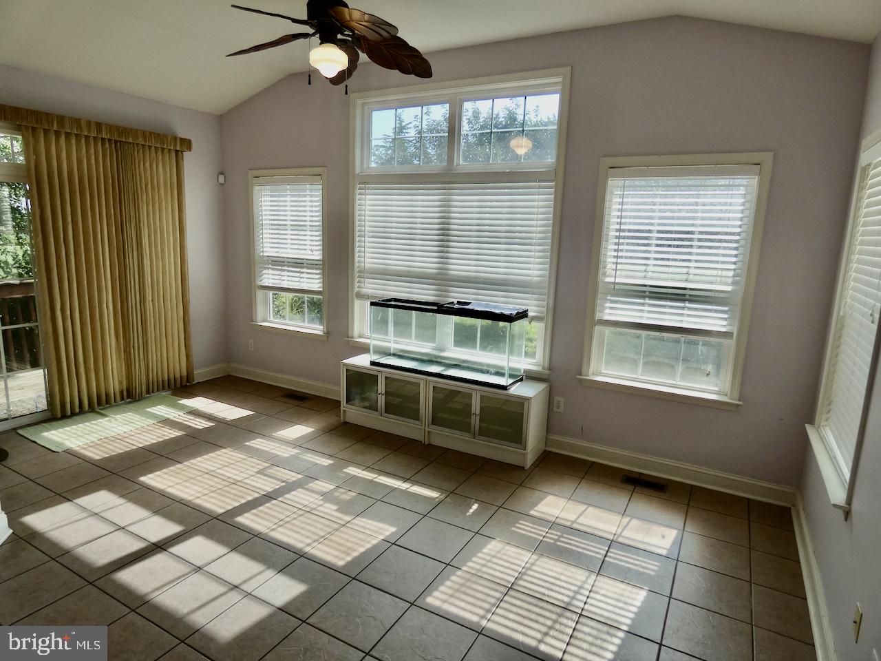 ESTATES AT ST ANNE - Residential