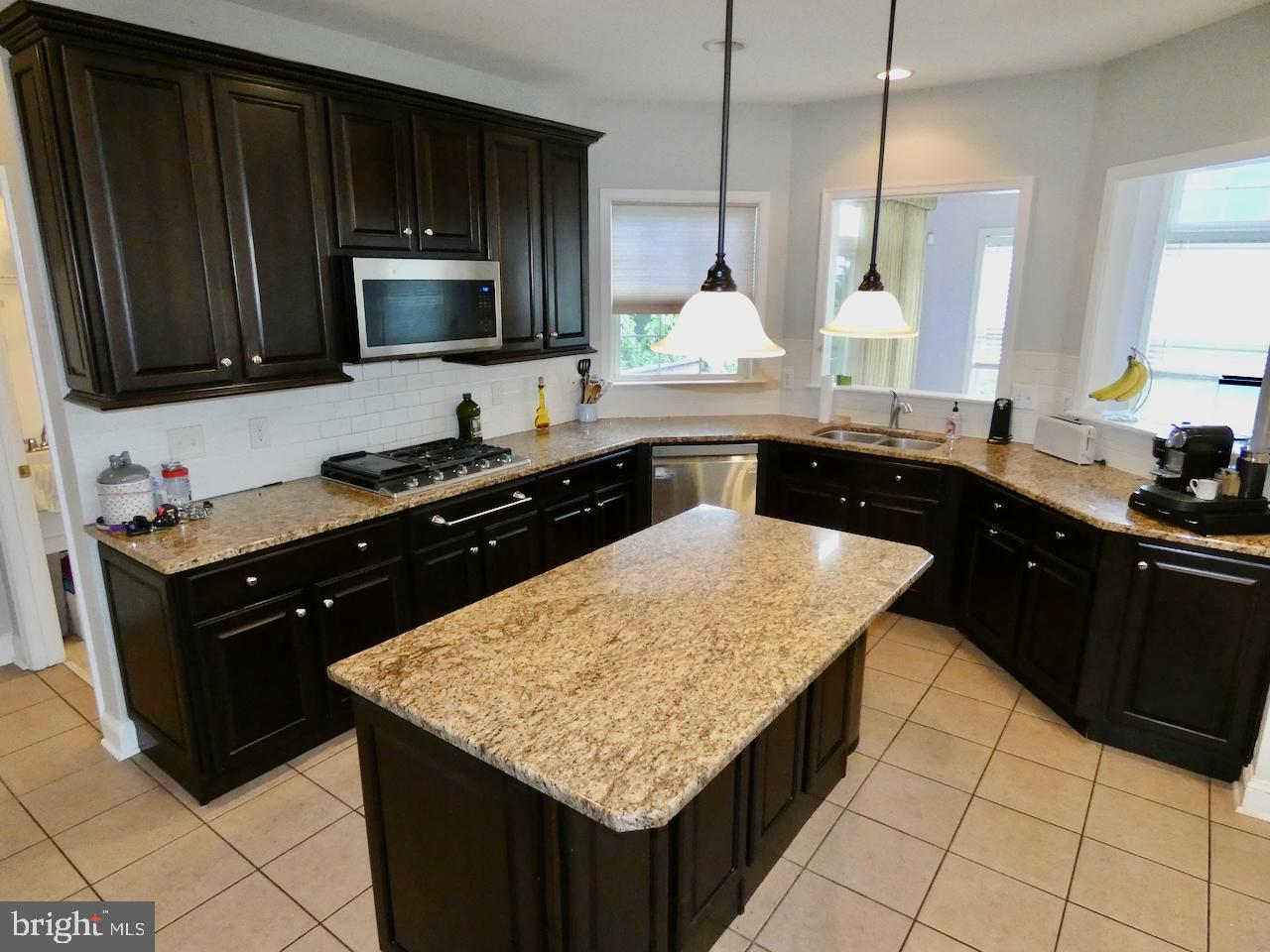 ESTATES AT ST ANNE - Residential