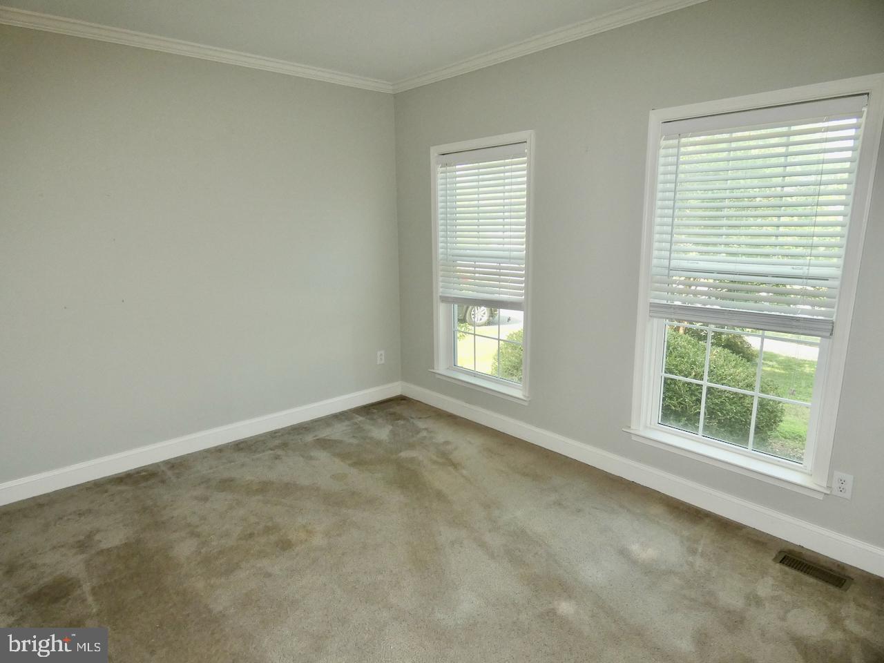 ESTATES AT ST ANNE - Residential