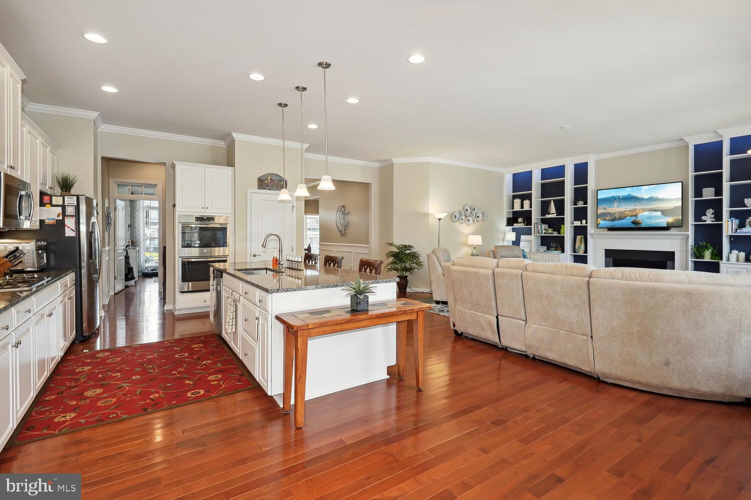 MARBURY - Residential