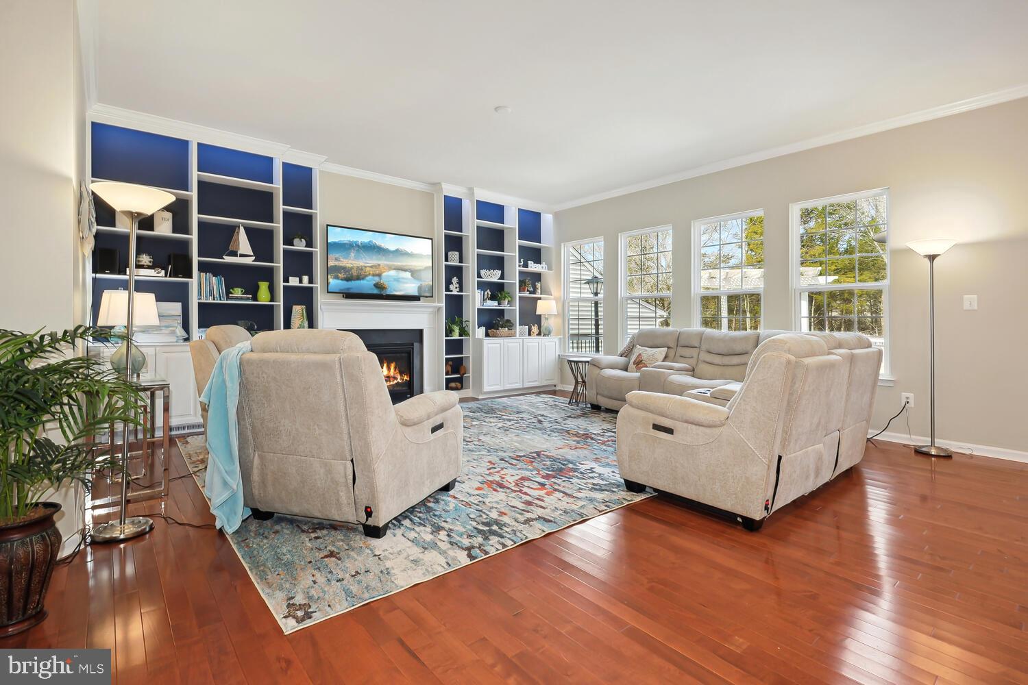 MARBURY - Residential